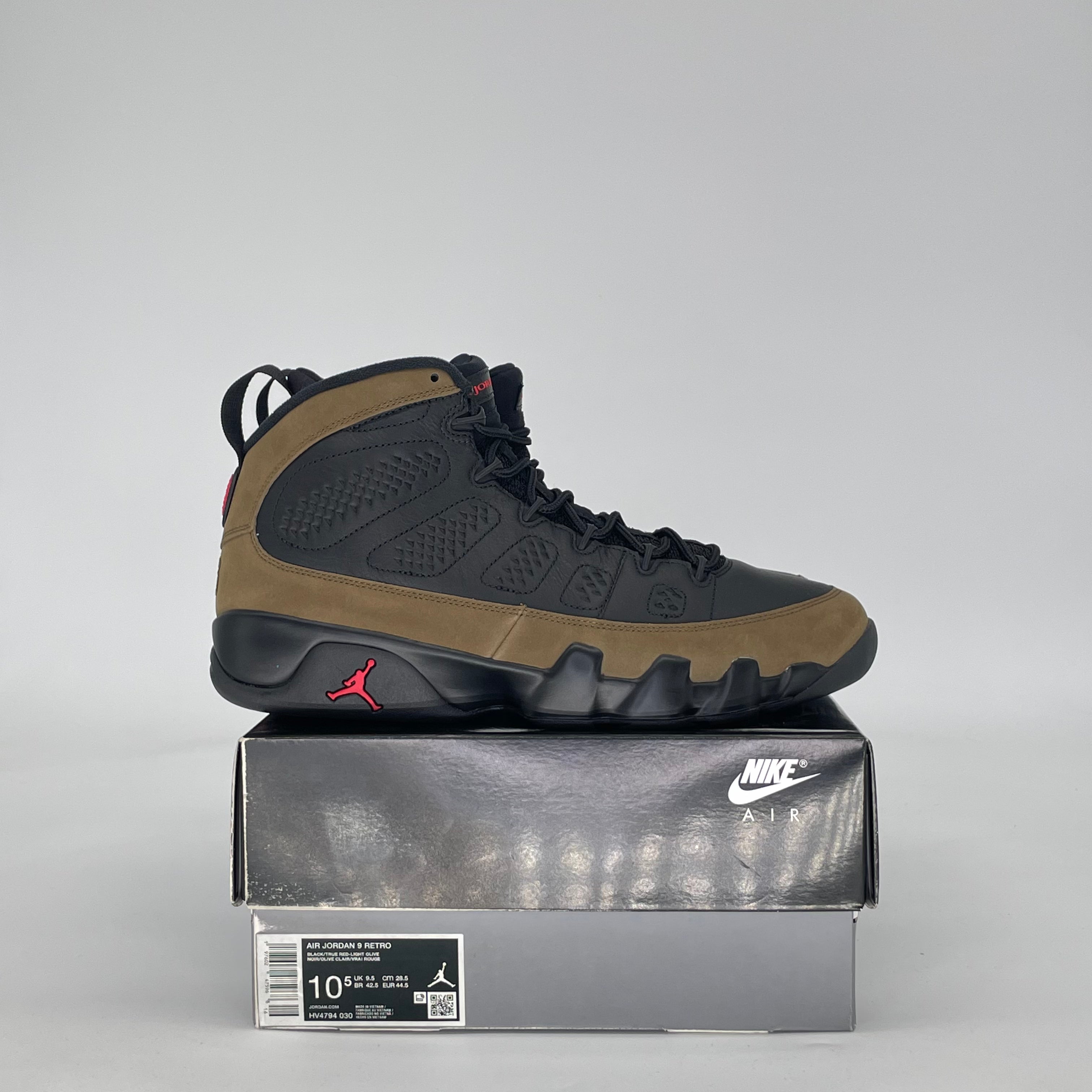 AIR JORDAN 9 OLIVE HV4794-030 SIZE 10.5/12W