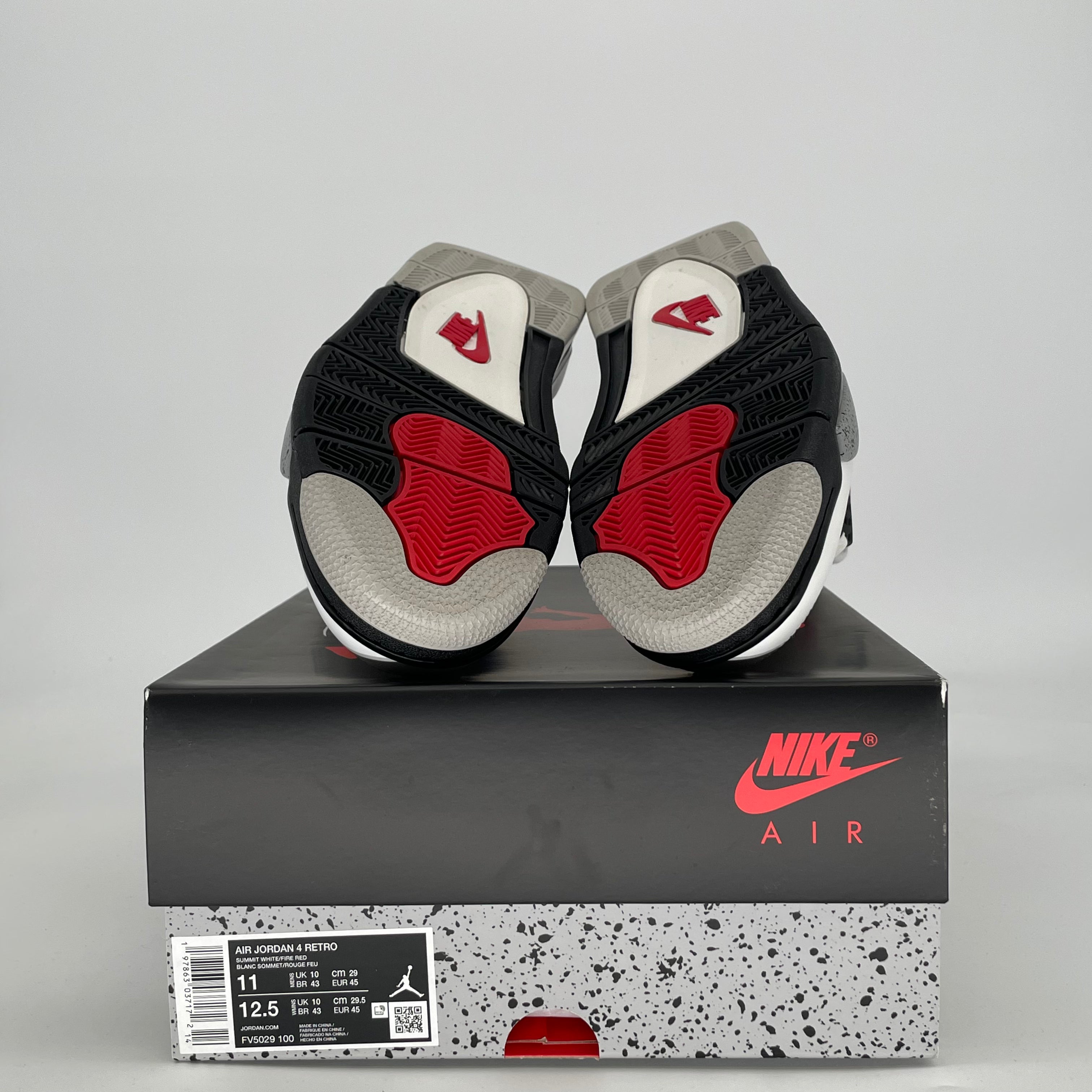 AIR JORDAN 4 WHITE CEMENT FV5029-100 SIZE 11/12.5W