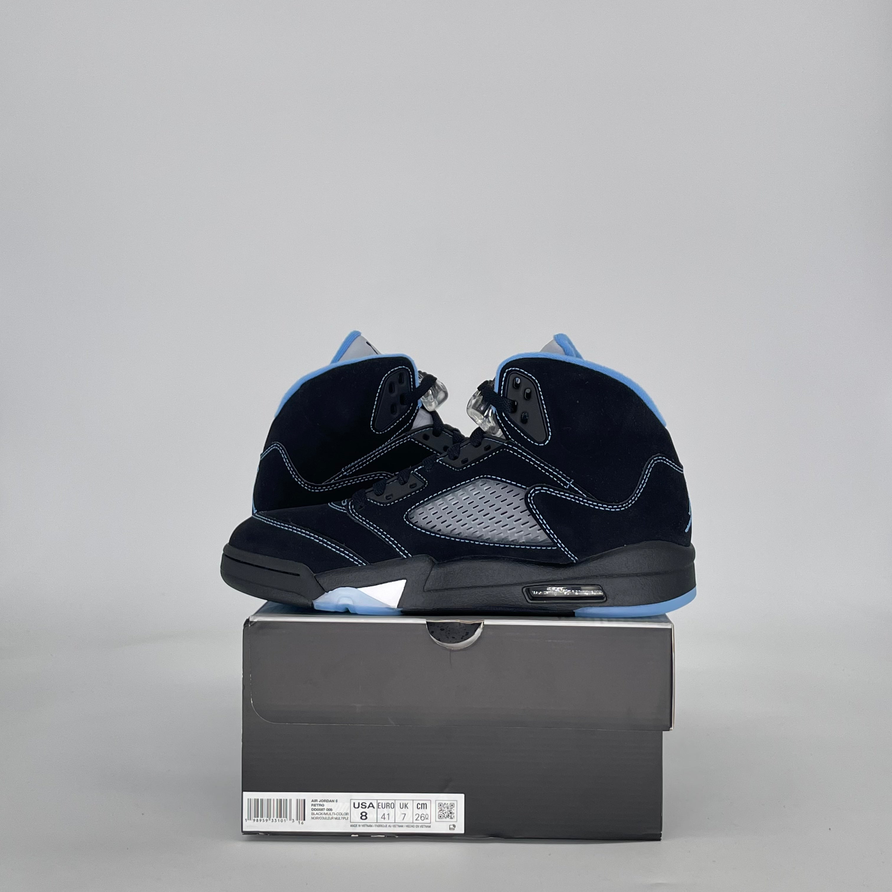 AIR JORDAN 5 BLACK UNIVERSITY BLUE DD0587-008 SIZE 8/9.5W