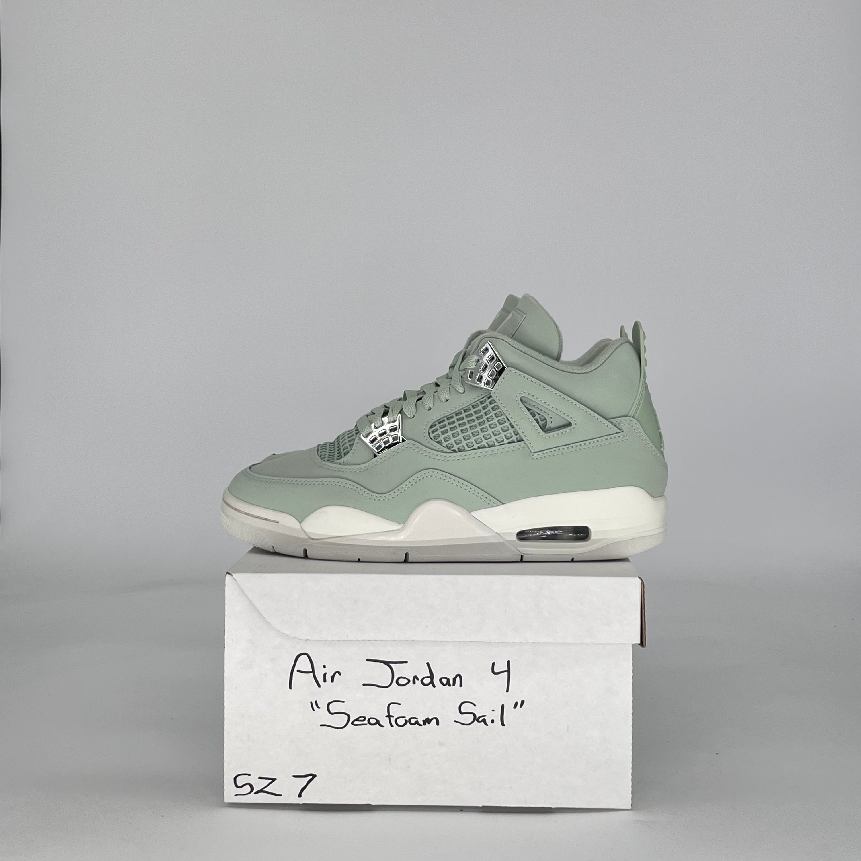 AIR JORDAN 4 SEAFOAM SAIL HV0823-003 SIZE 7/8.5W GS