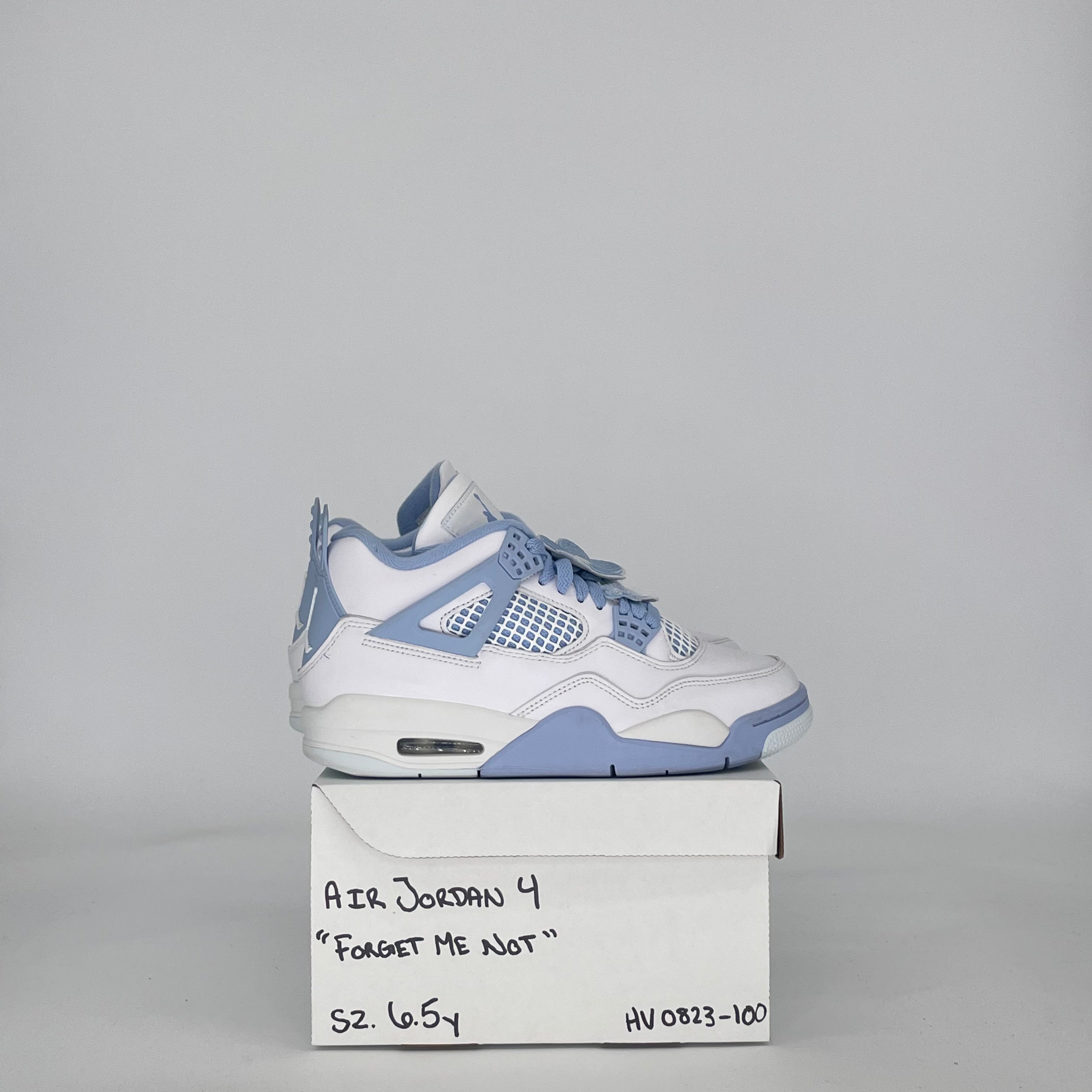 AIR JORDAN 4 FORGET ME NOT HV0823-100 SIZE 6.5/8W GS