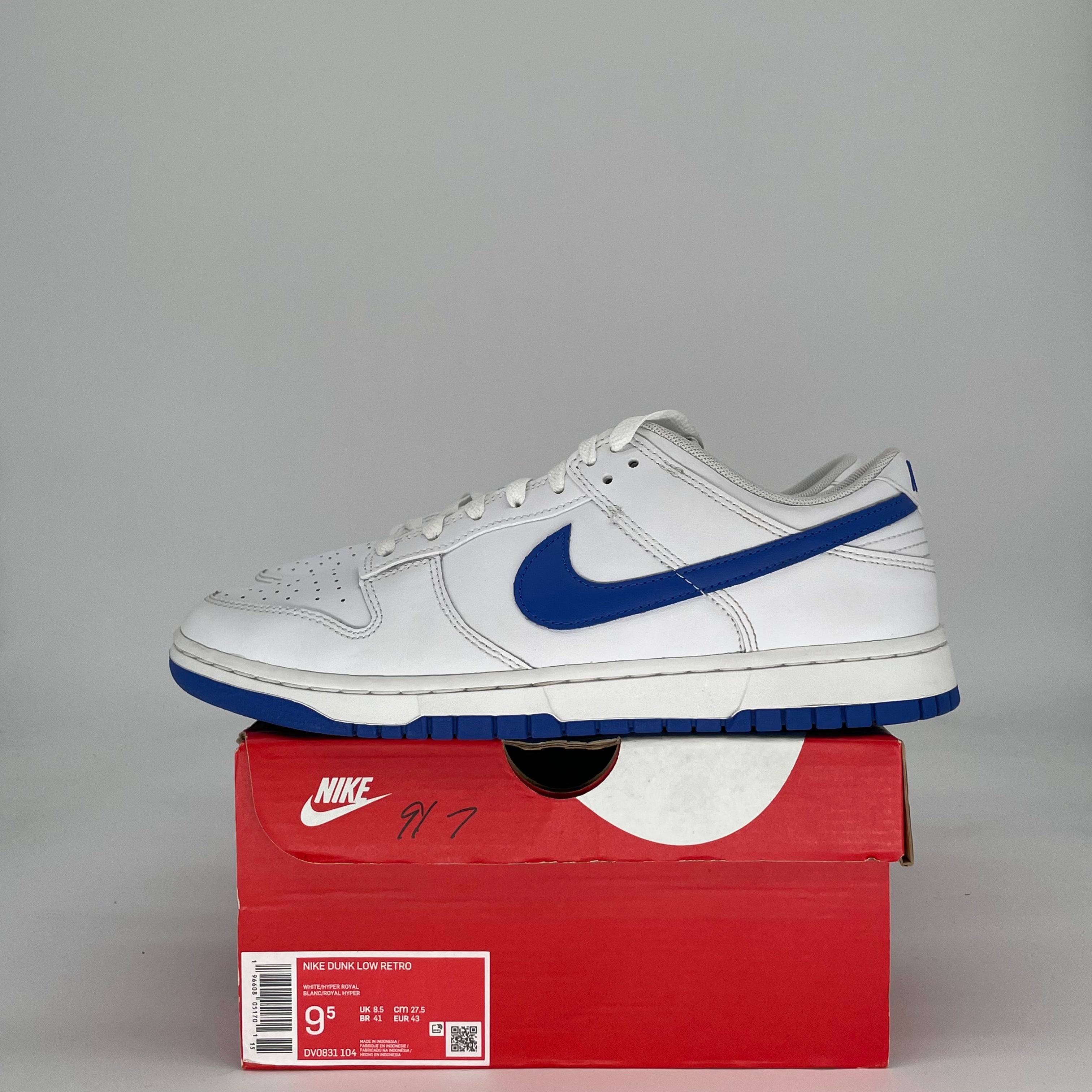 NIKE DUNK LOW WHITE HYPER ROYAL DV0831-104 SIZE 9.5/11W