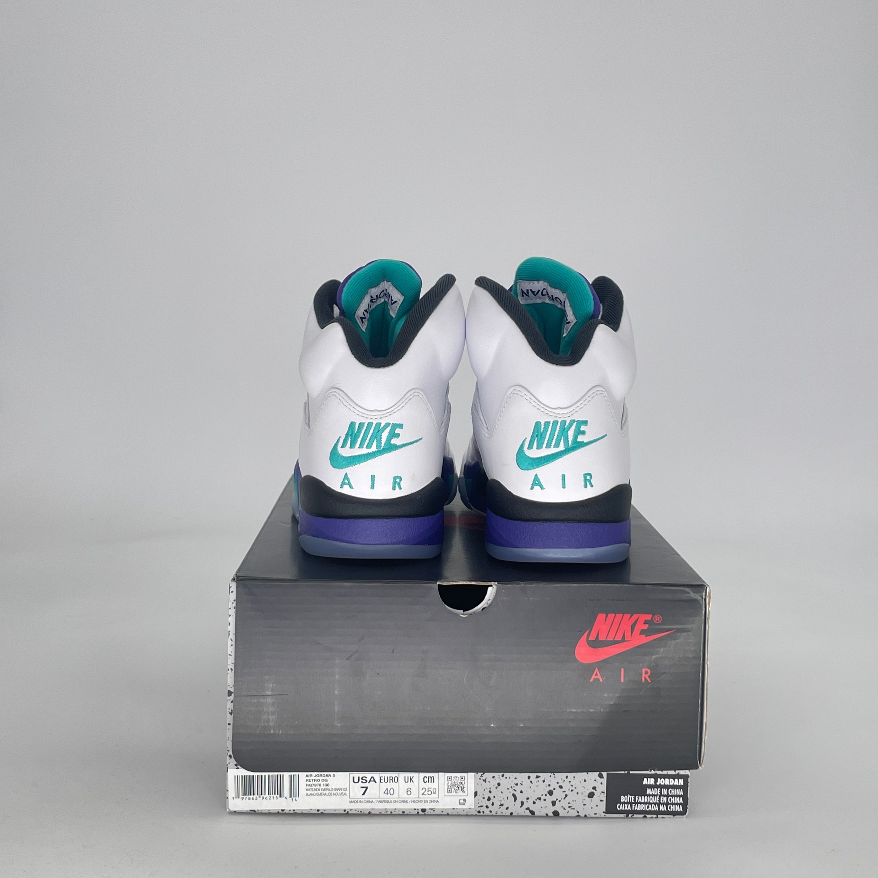 AIR JORDAN 5 GRAPE HQ7978-100 SIZE 7/8.5W GS