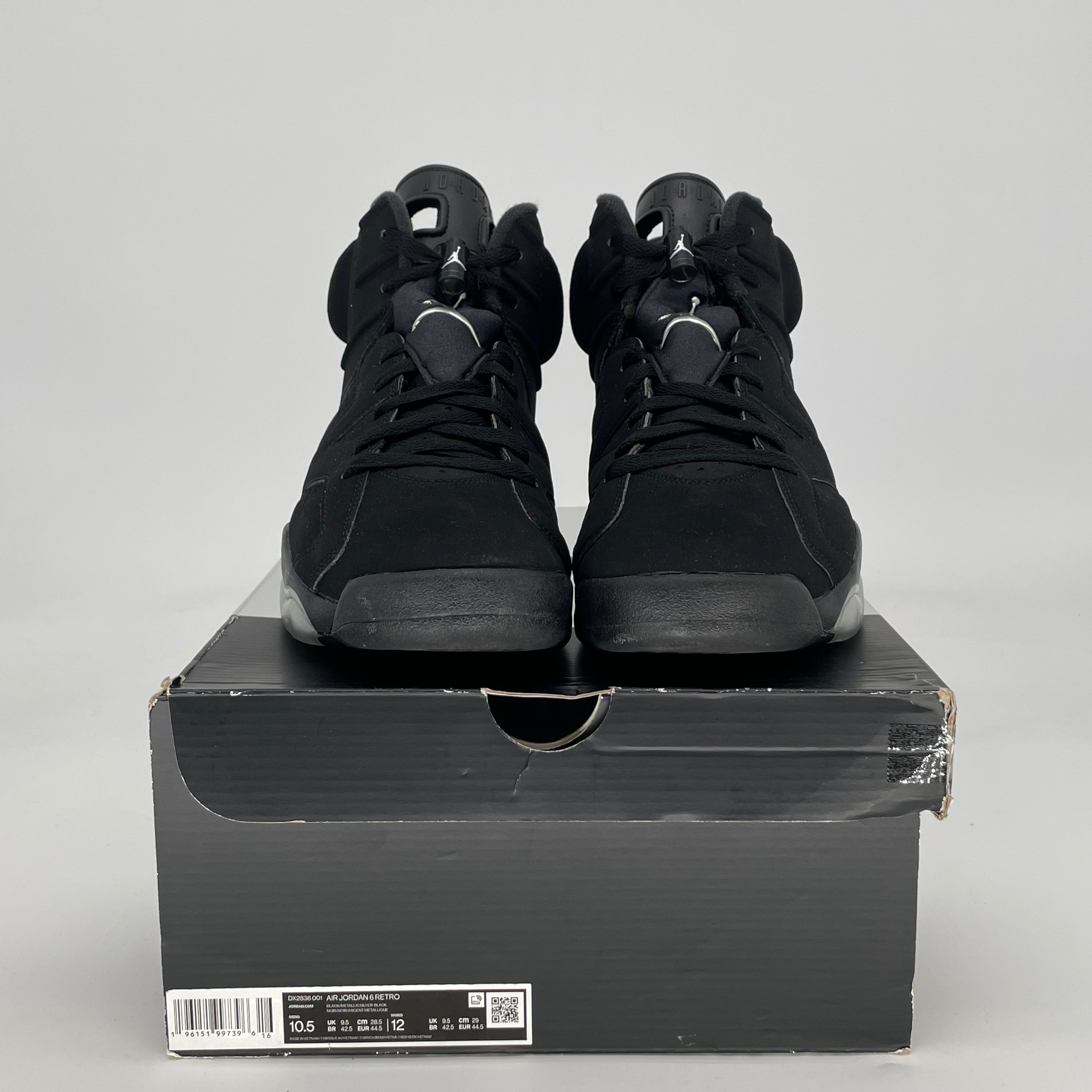 AIR JORDAN 6 CHROME DX2836-001 SIZE 10.5/12W