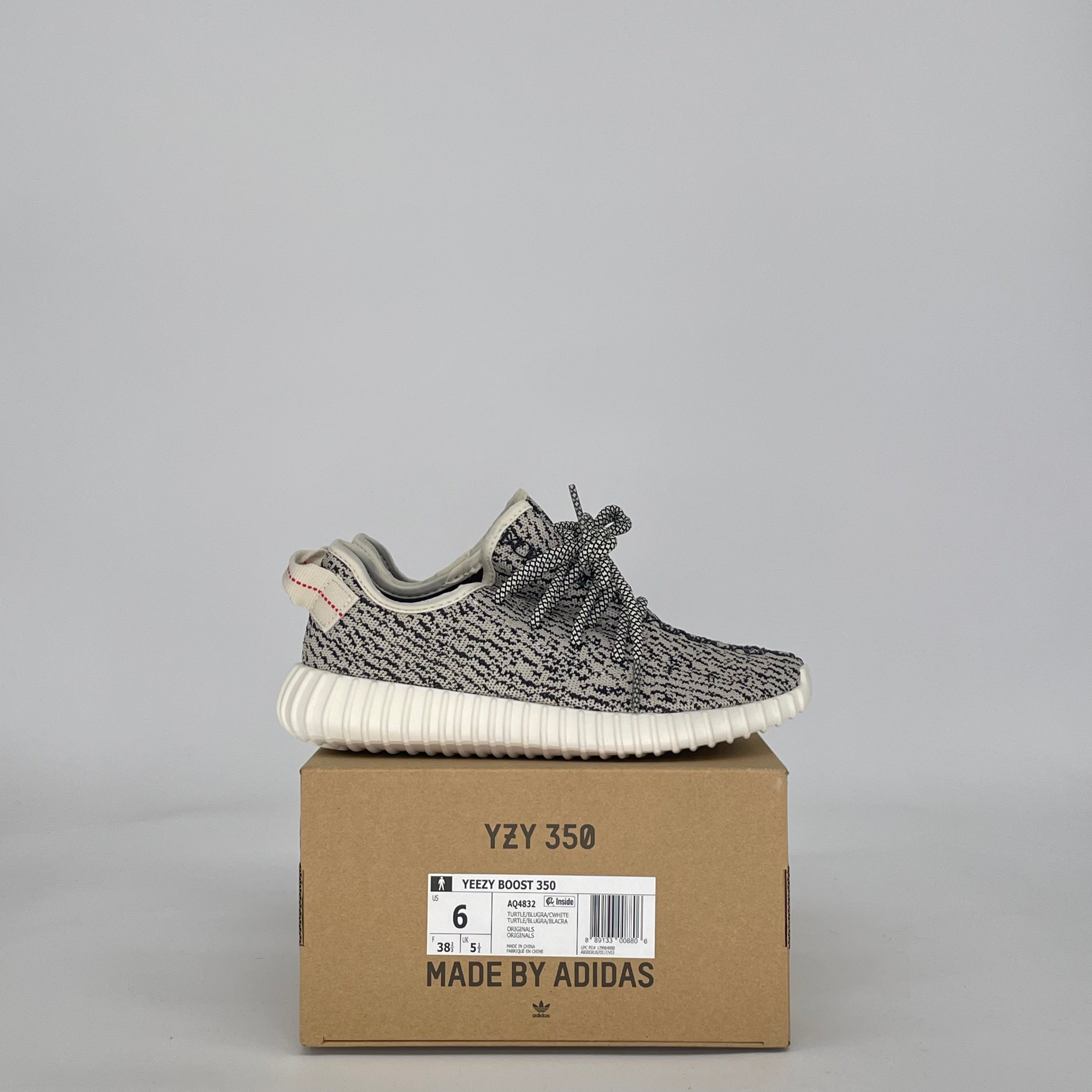 ADIDAS YEEZY BOOST 350 TURTLEDOVE (2022) AQ4832 SIZE 6/7.5W GS