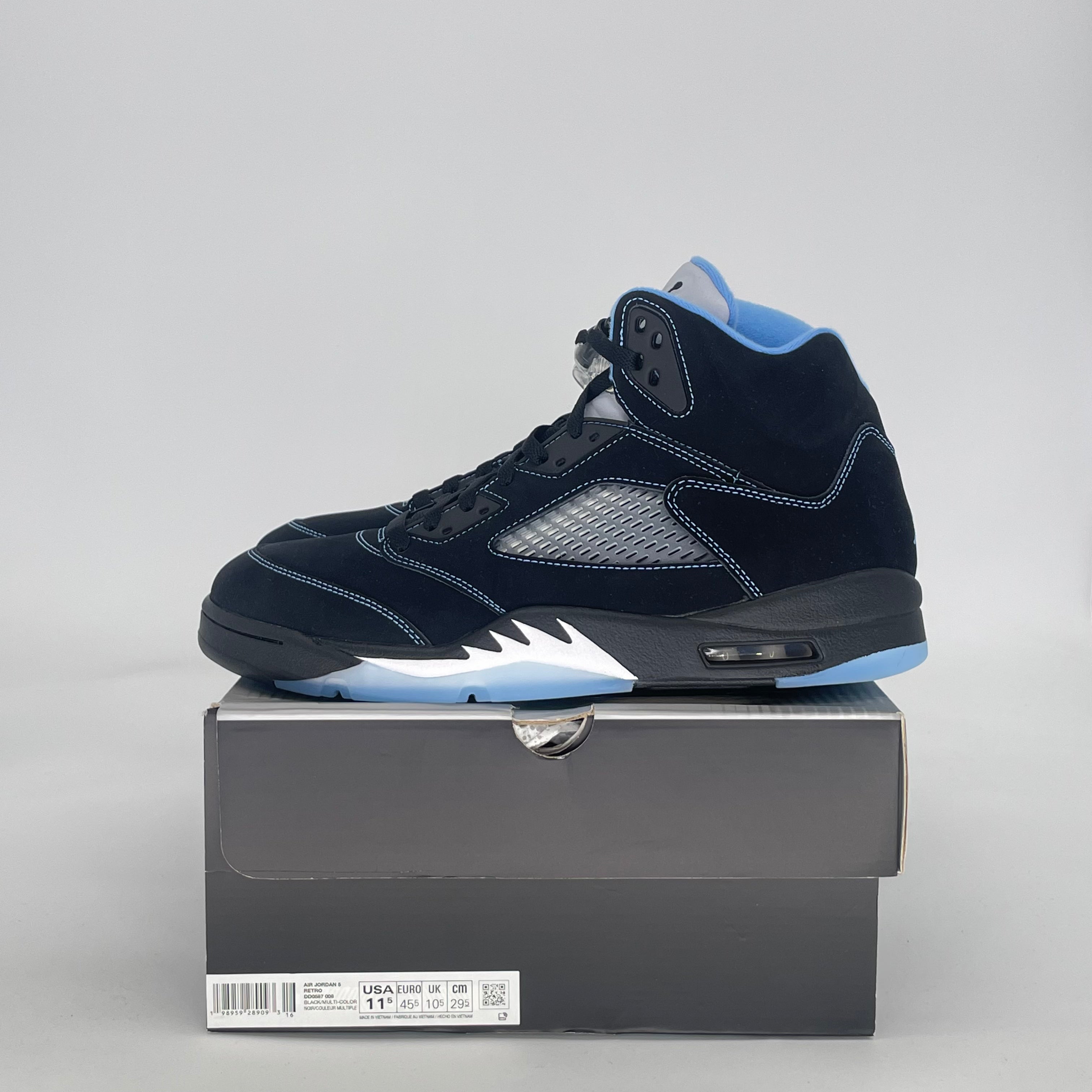 AIR JORDAN 5 BLACK UNIVERSITY BLUE DD0587-008 SIZE 11.5/13W