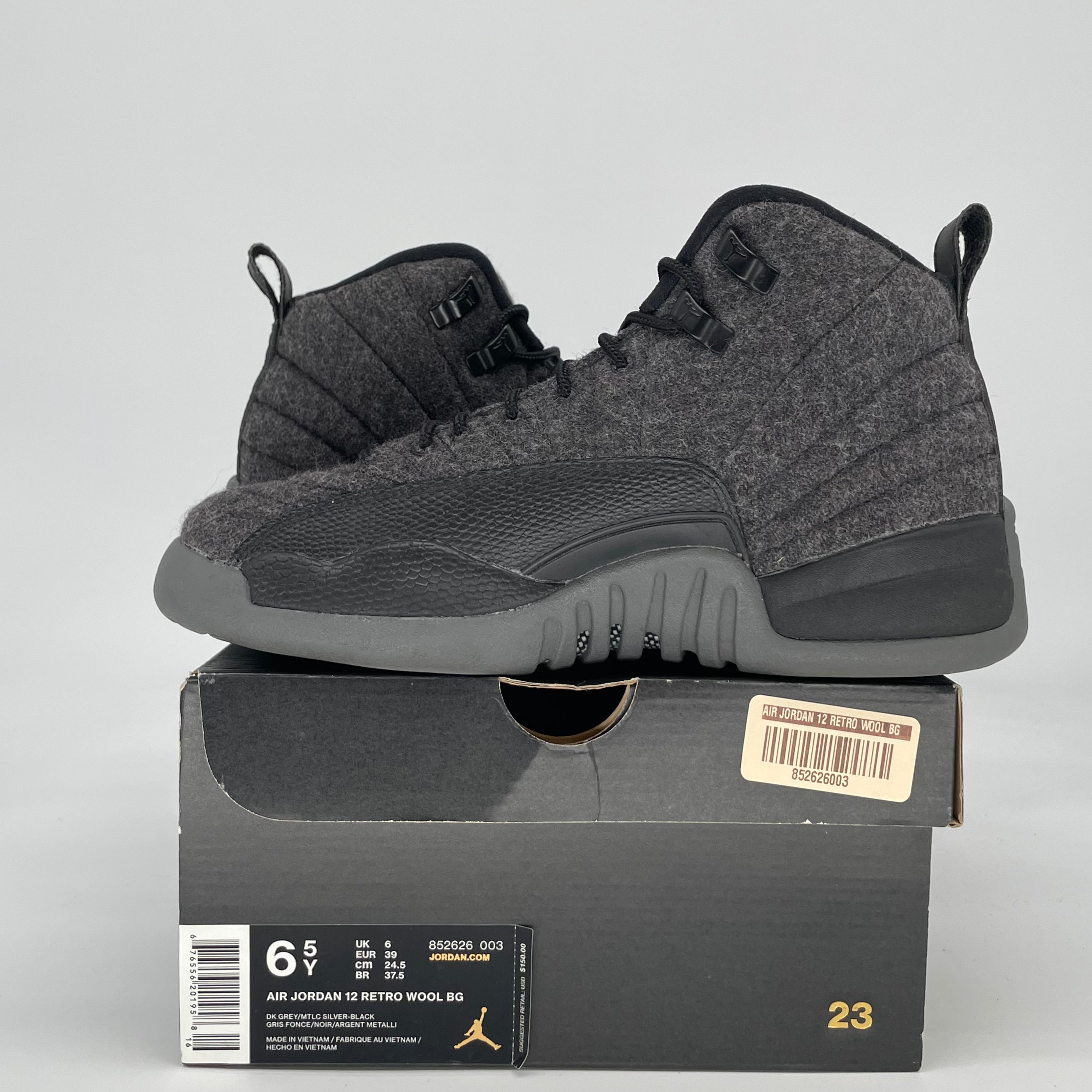 AIR JORDAN 12 WOOL 852626-003 SIZE 6.5/8W
