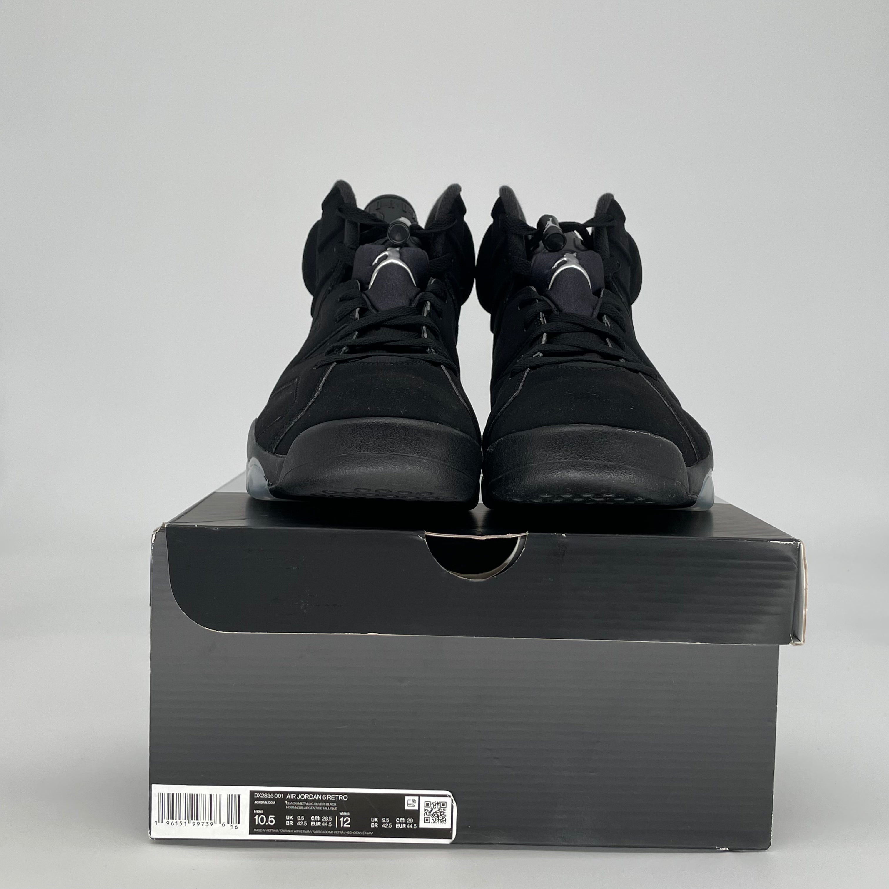 AIR JORDAN 6 CHROME DX2836-001 SIZE 10.5/12W