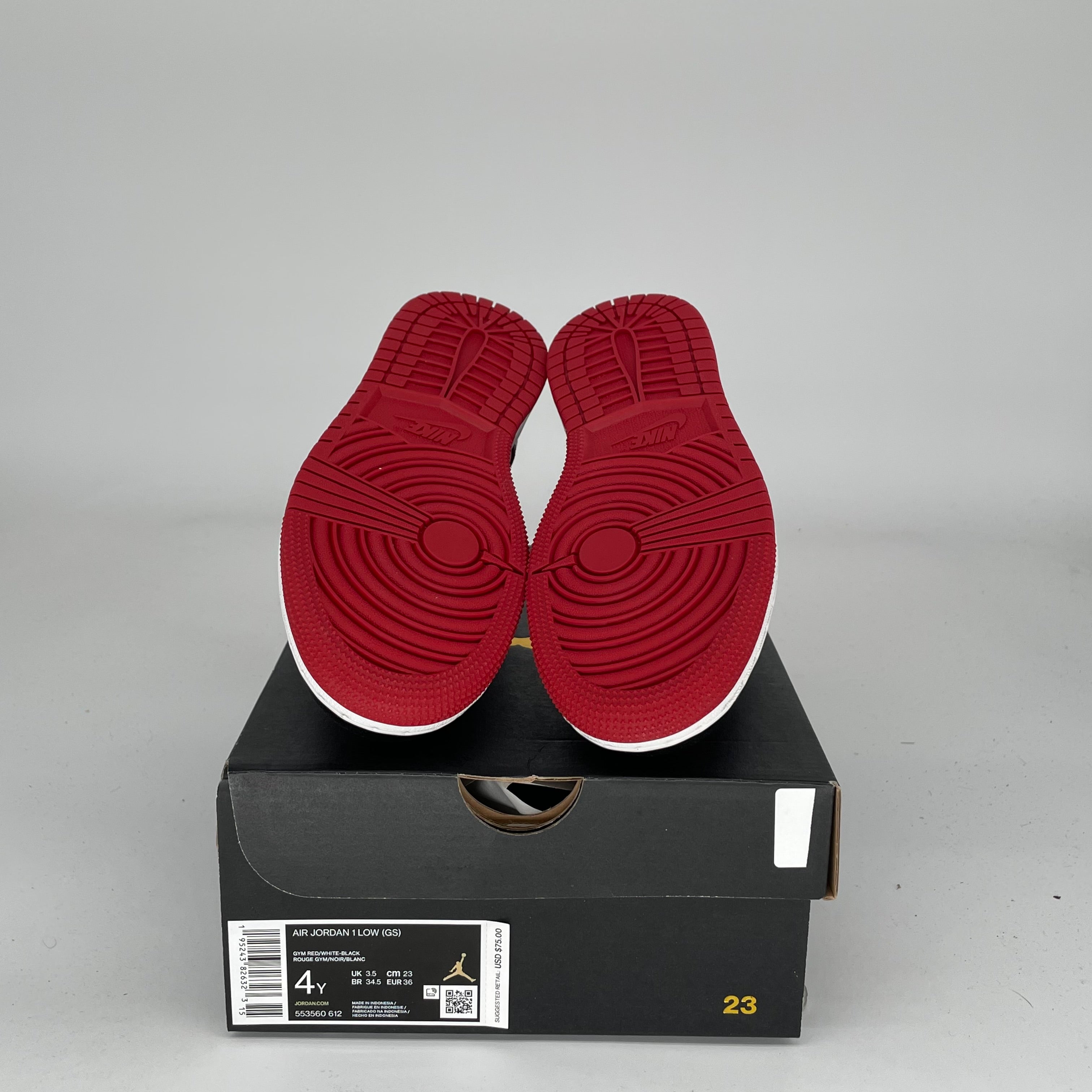 AIR JORDAN 1 BRED TOE SIZE 4Y 553560-612