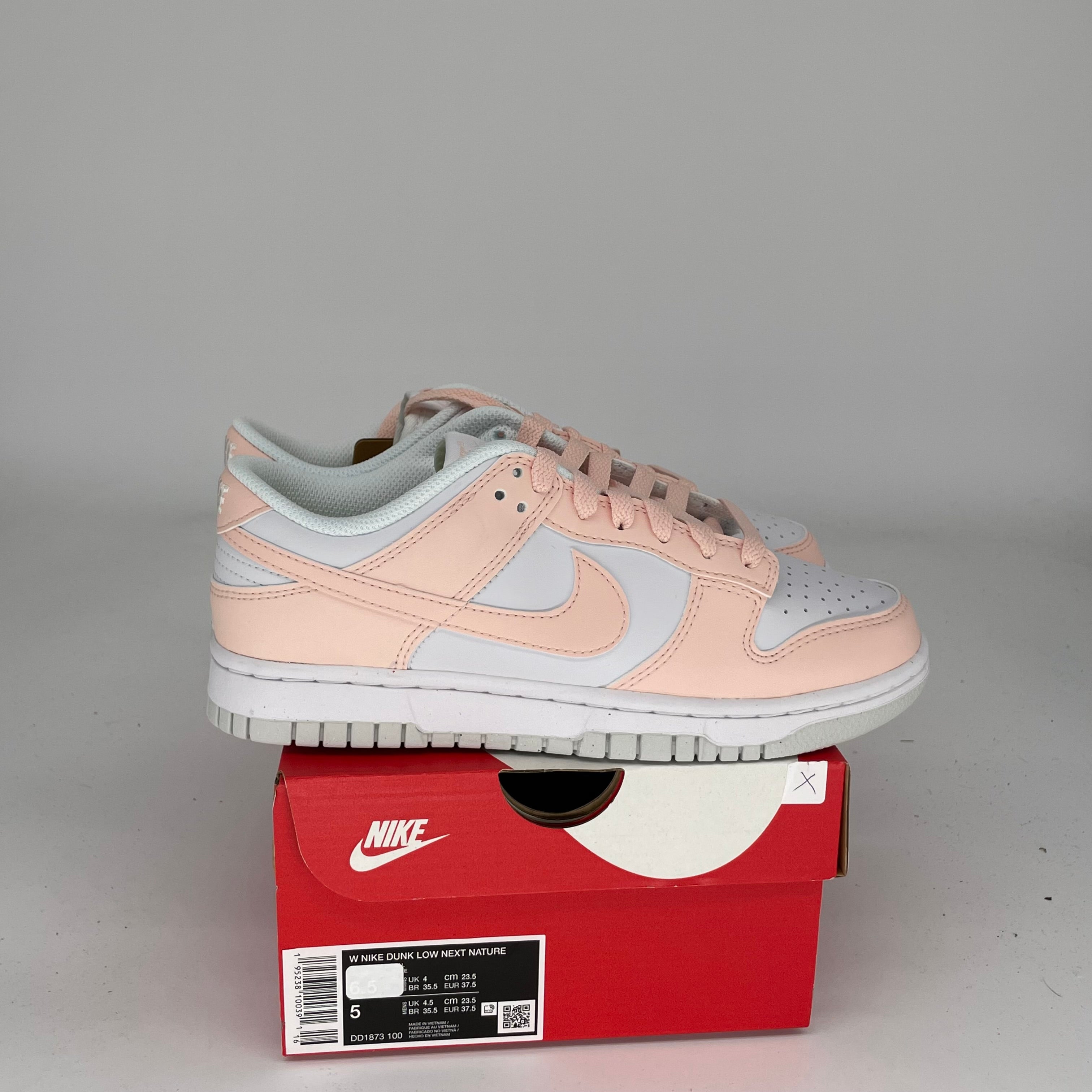 NIKE DUNK LOW NEXT NATURE PALE CORAL W SIZE 5/6.5W DD1873-100