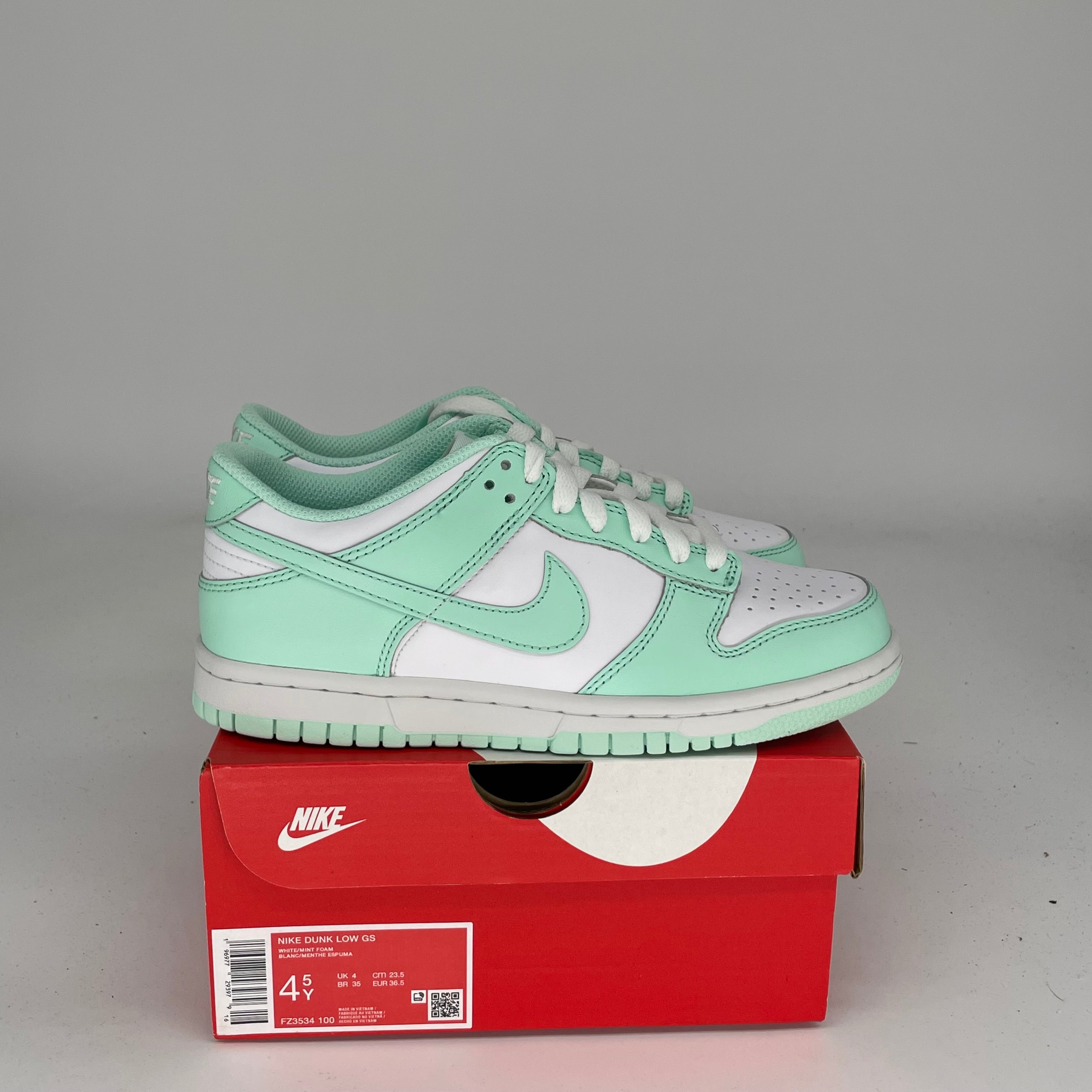 NIKE DUNK LOW MINT FOAM W SIZE 4.5Y FZ3534-100