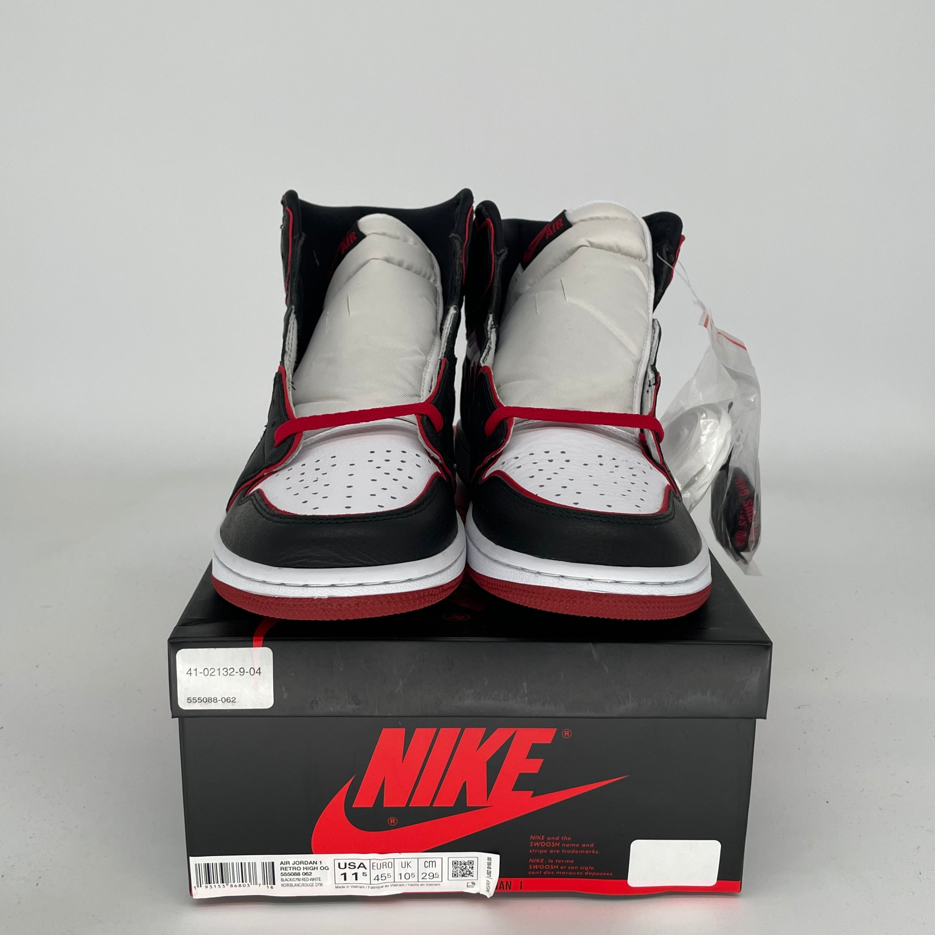 AIR JORDAN 1 BLOODLINE SIZE 11.5 555088-062