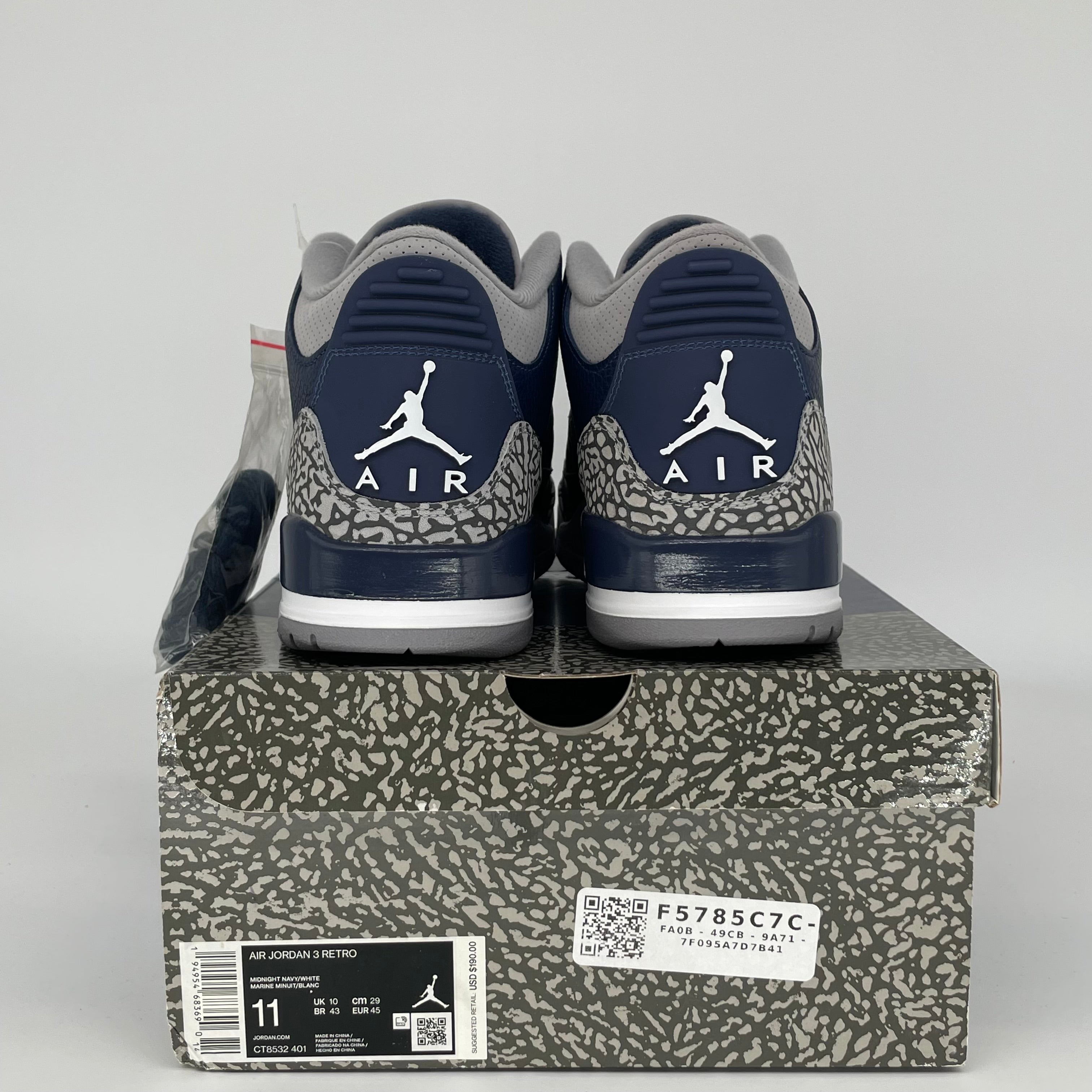 AIR JORDAN 3 GEORGETOWN SIZE 11 CT8532-401