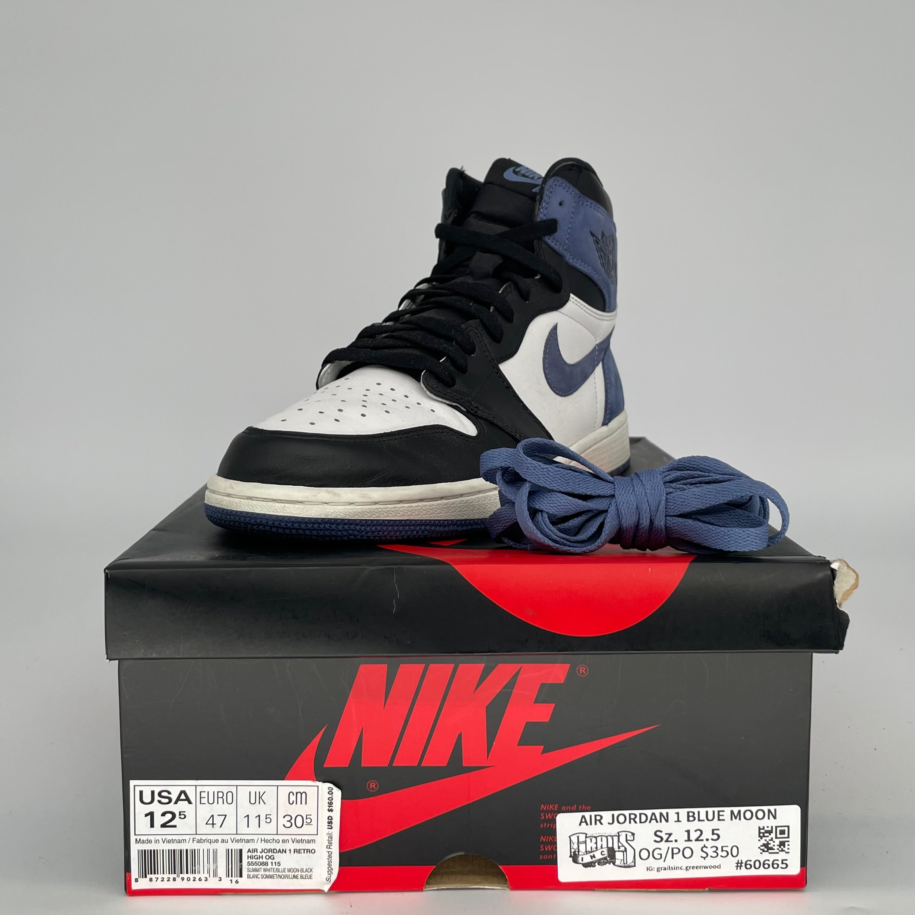 AIR JORDAN 1 BLUE MOON SIZE 12.5/14W 555088-115