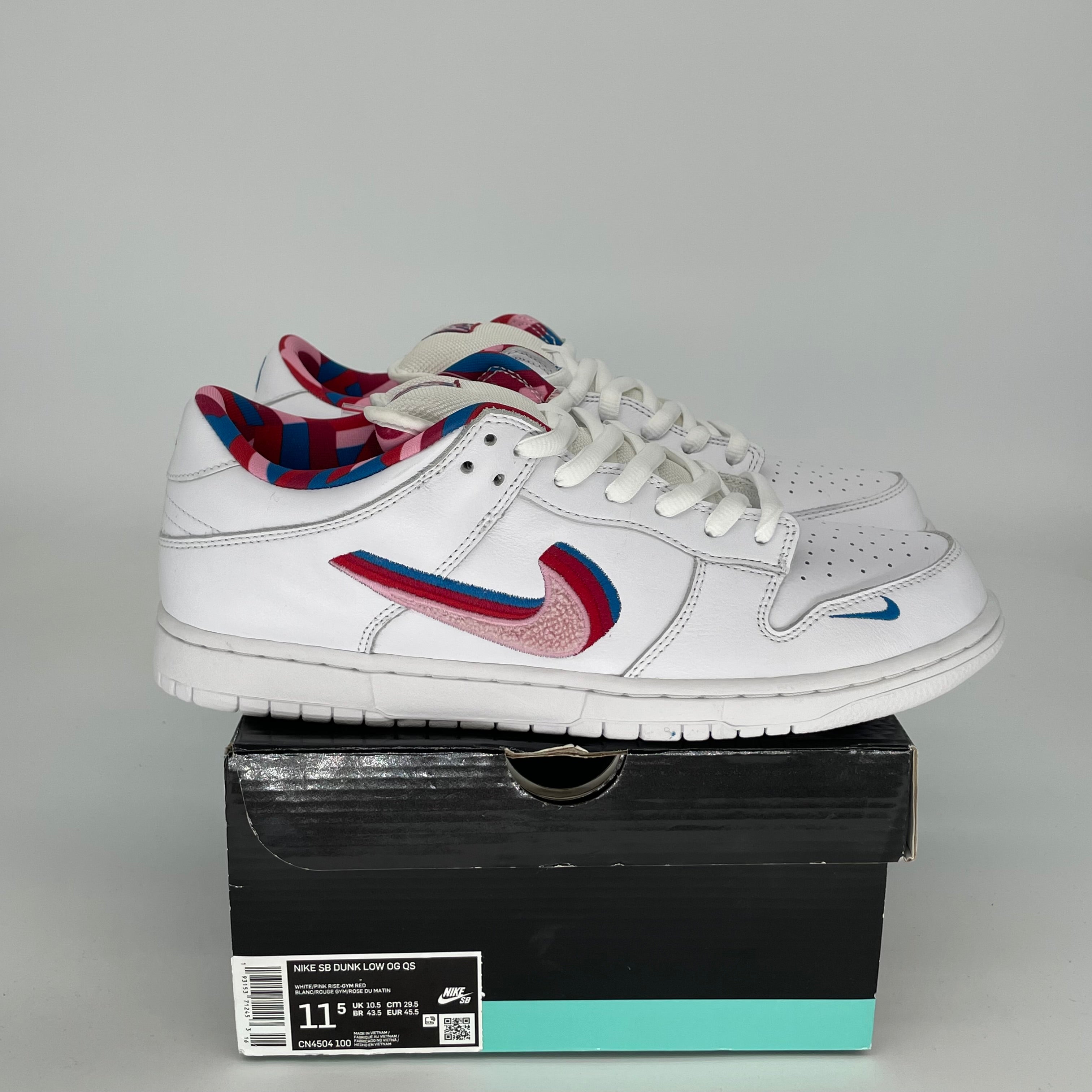 NIKE SB DUNK LOW PARRA SIZE 11.5 CN4504-100