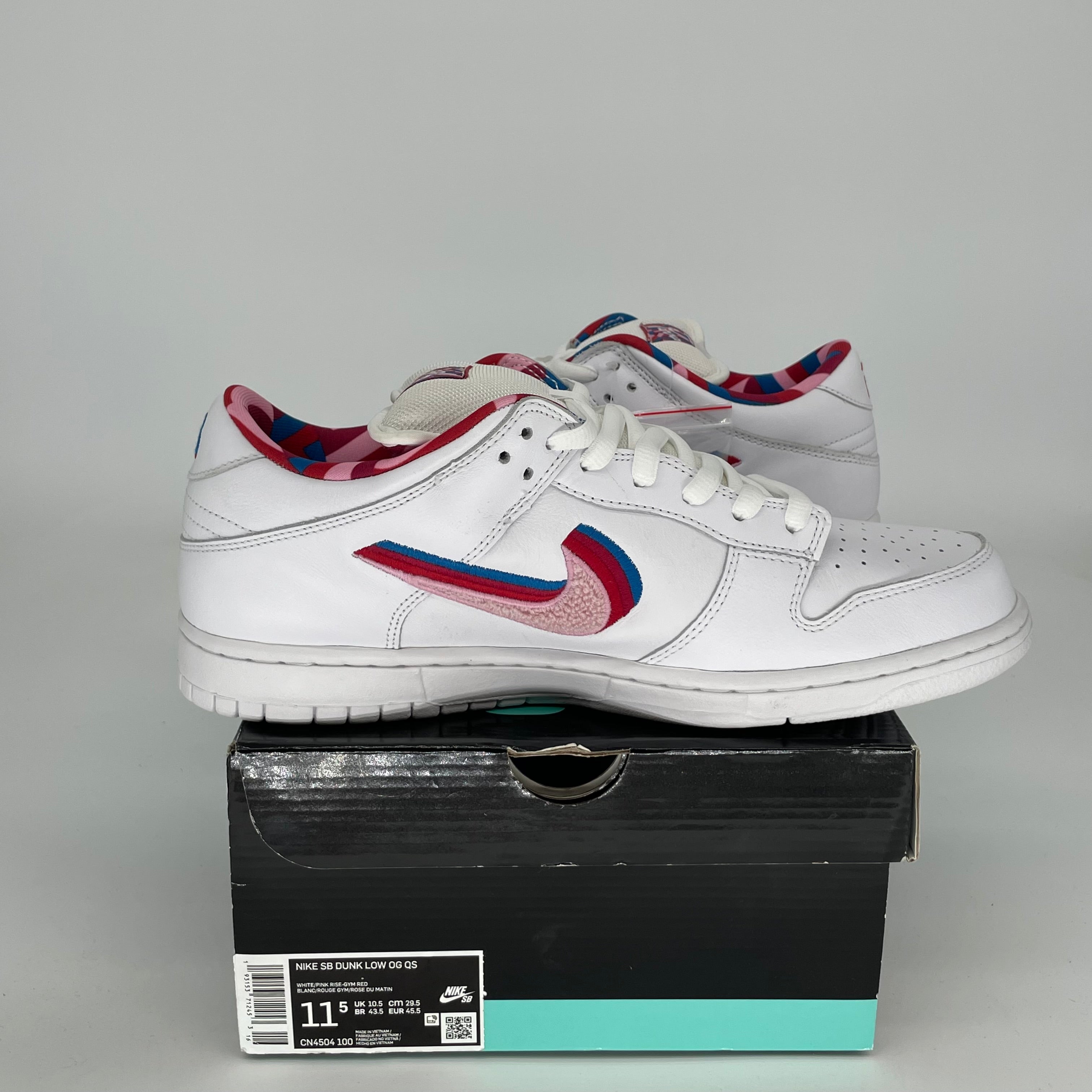 NIKE SB DUNK LOW PARRA SIZE 11.5 CN4504-100