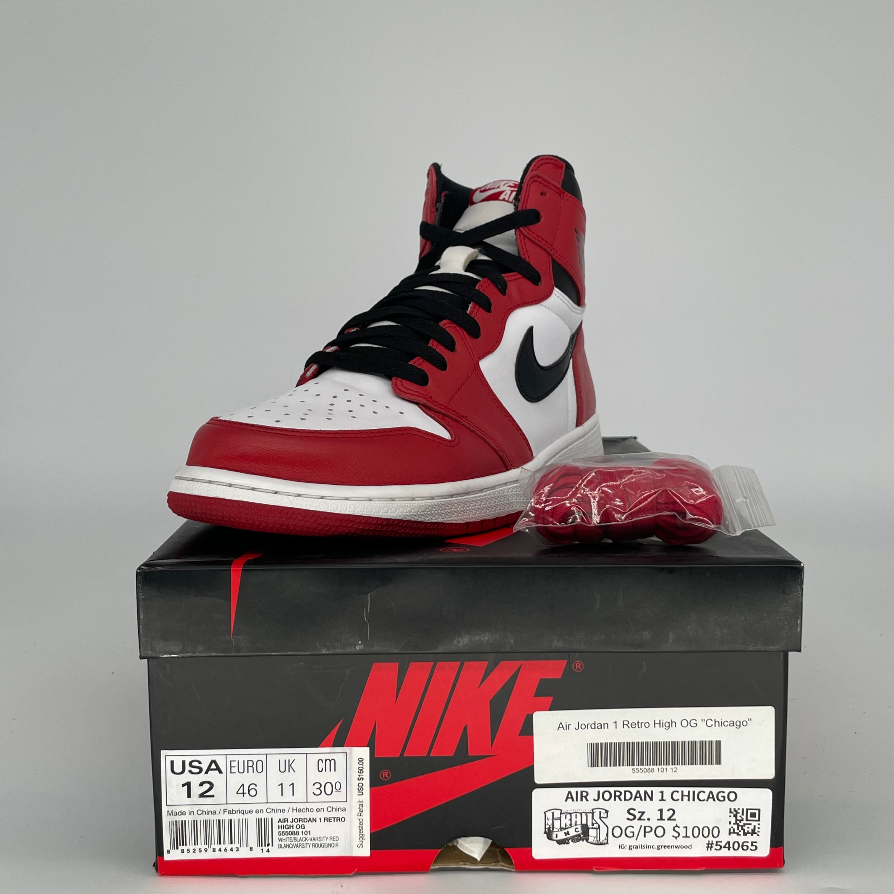 AIR JORDAN 1 CHICAGO (2015) SIZE 12/13.5W 555088-101