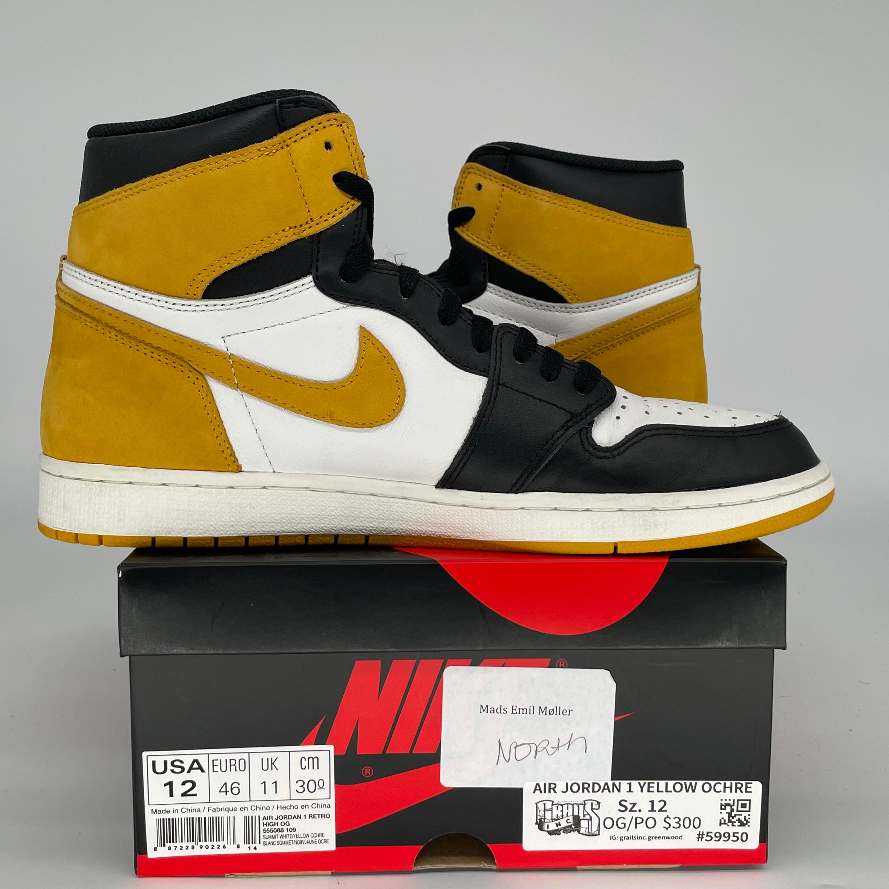 AIR JORDAN 1 YELLOW OCHER SIZE 12/13.5W 555088-109