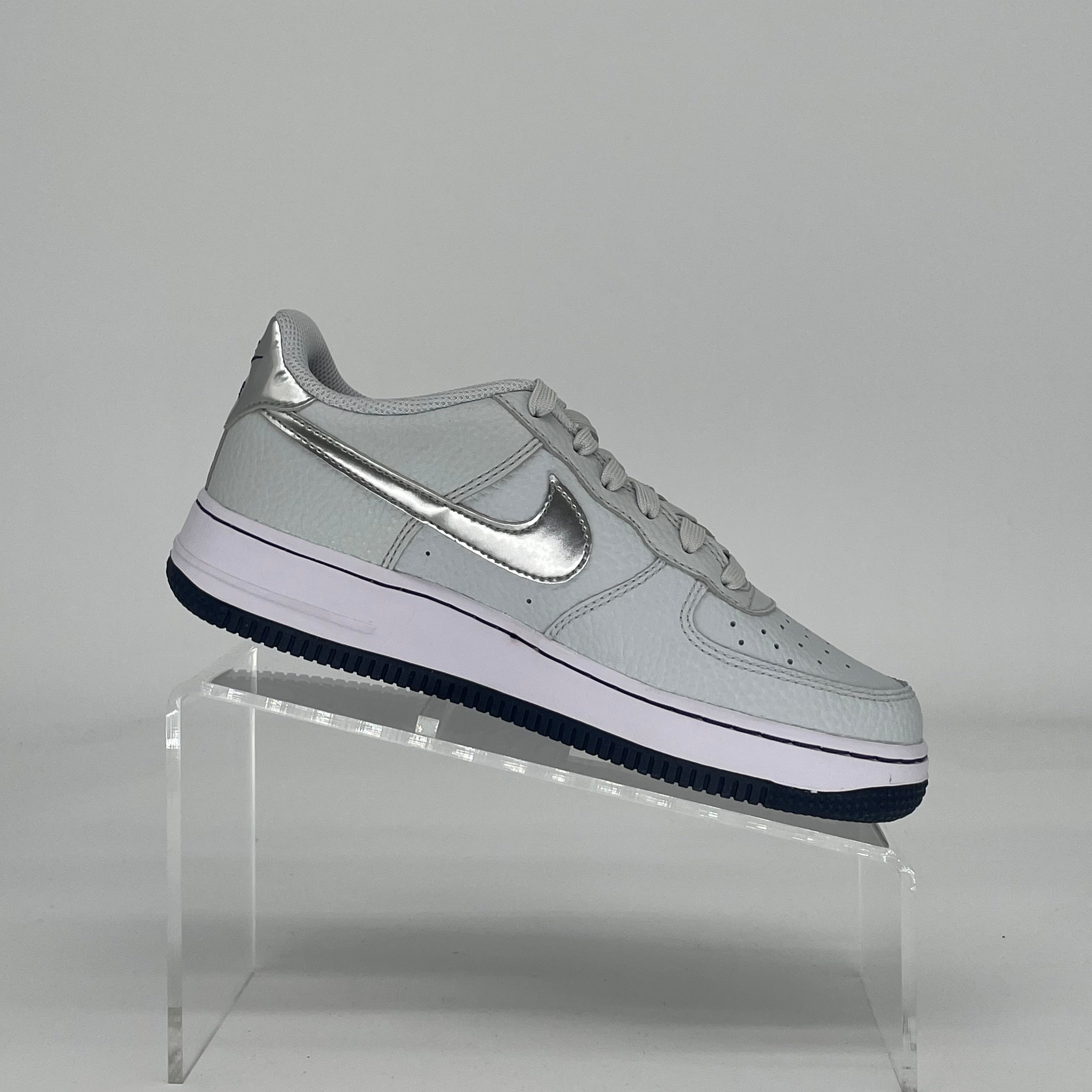 NIKE AIR FORCE 1 LOW PURE PLATINUM BARELY GRAPE CT3839-004