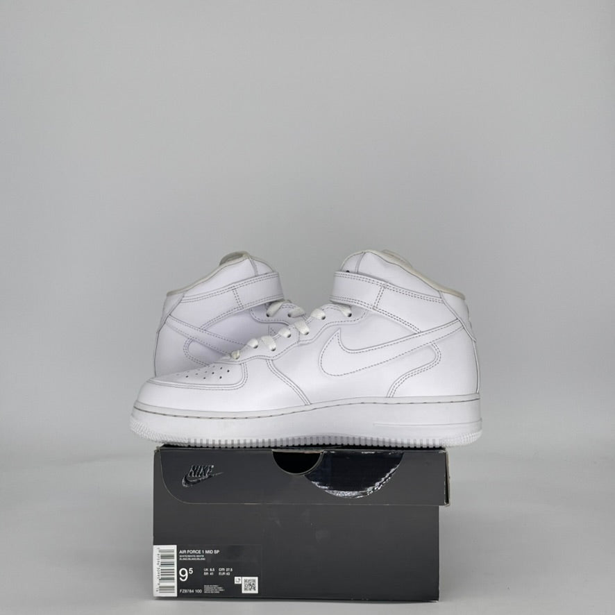 Nike Air Force 1 Mid Supreme White