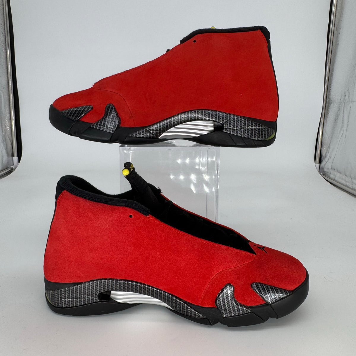 Jordan 14 Retro Ferrari (2025)