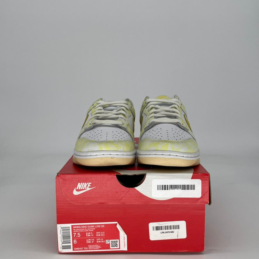 Nike Dunk Low Yellow Strike (Women's)