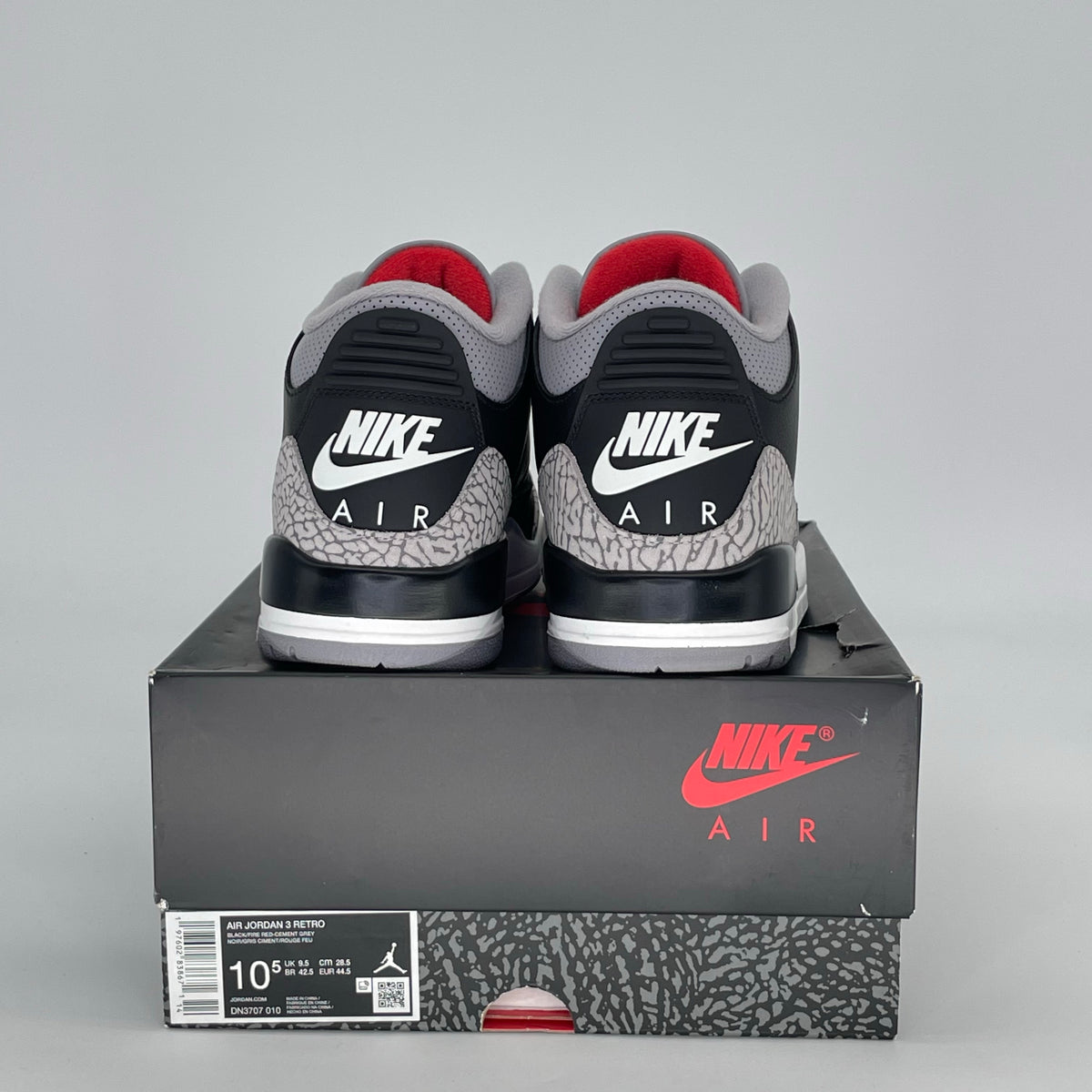 Jordan 3 Retro OG Black Cement (2024)