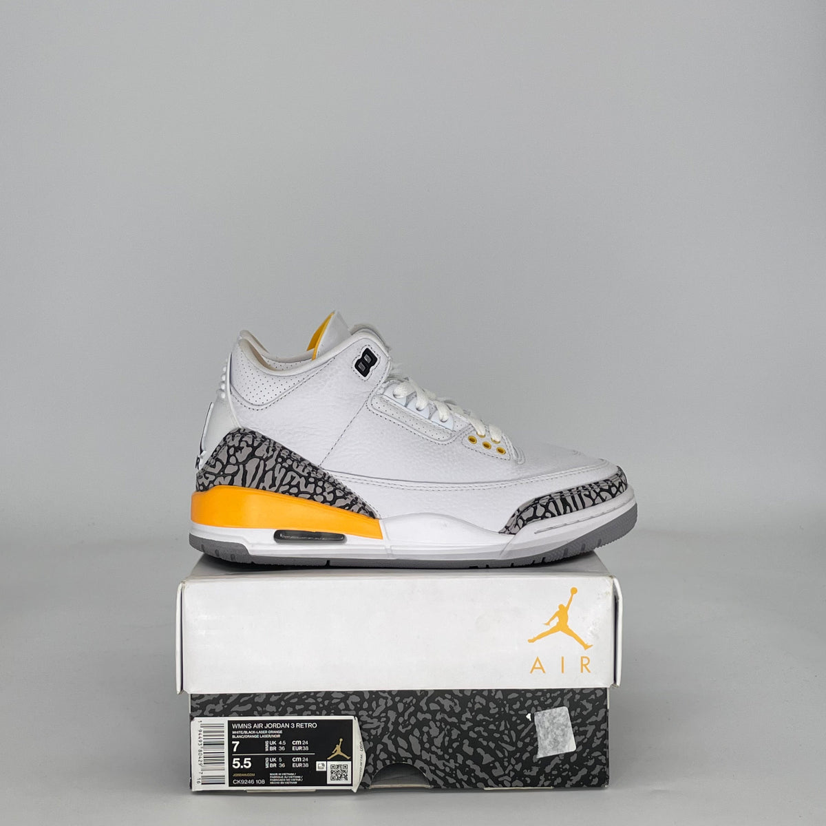 Jordan 3 Retro Laser Orange (Women's)