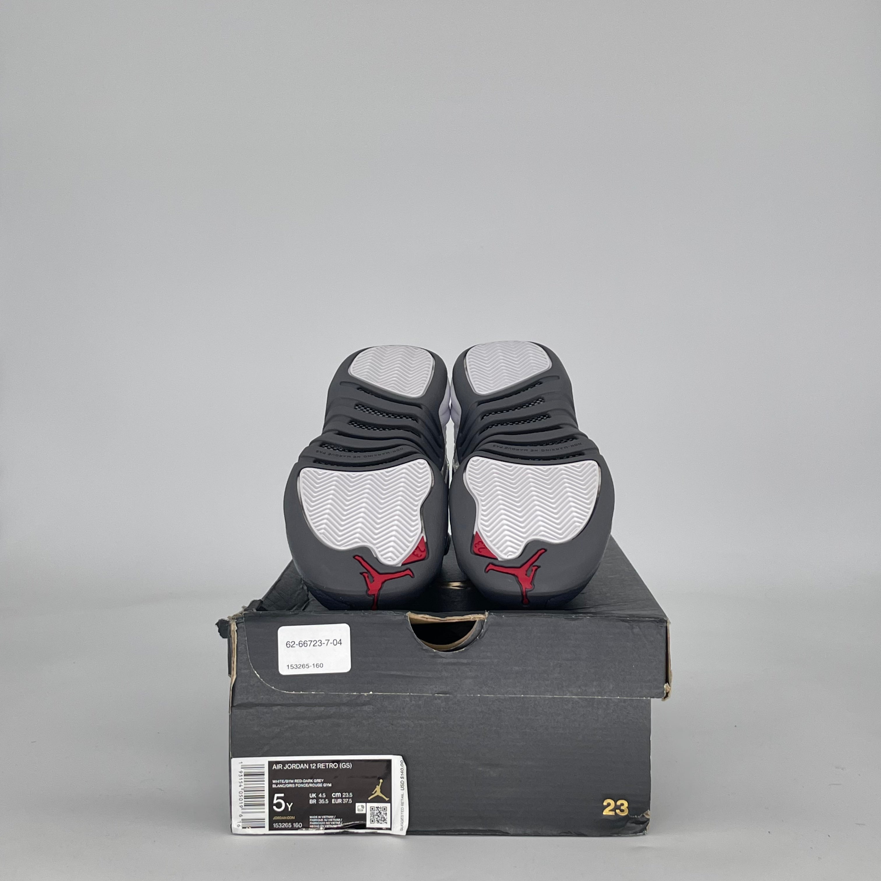 AIR JORDAN 12 WHITE DARK GREY 153265-160 SIZE 5/6.5W