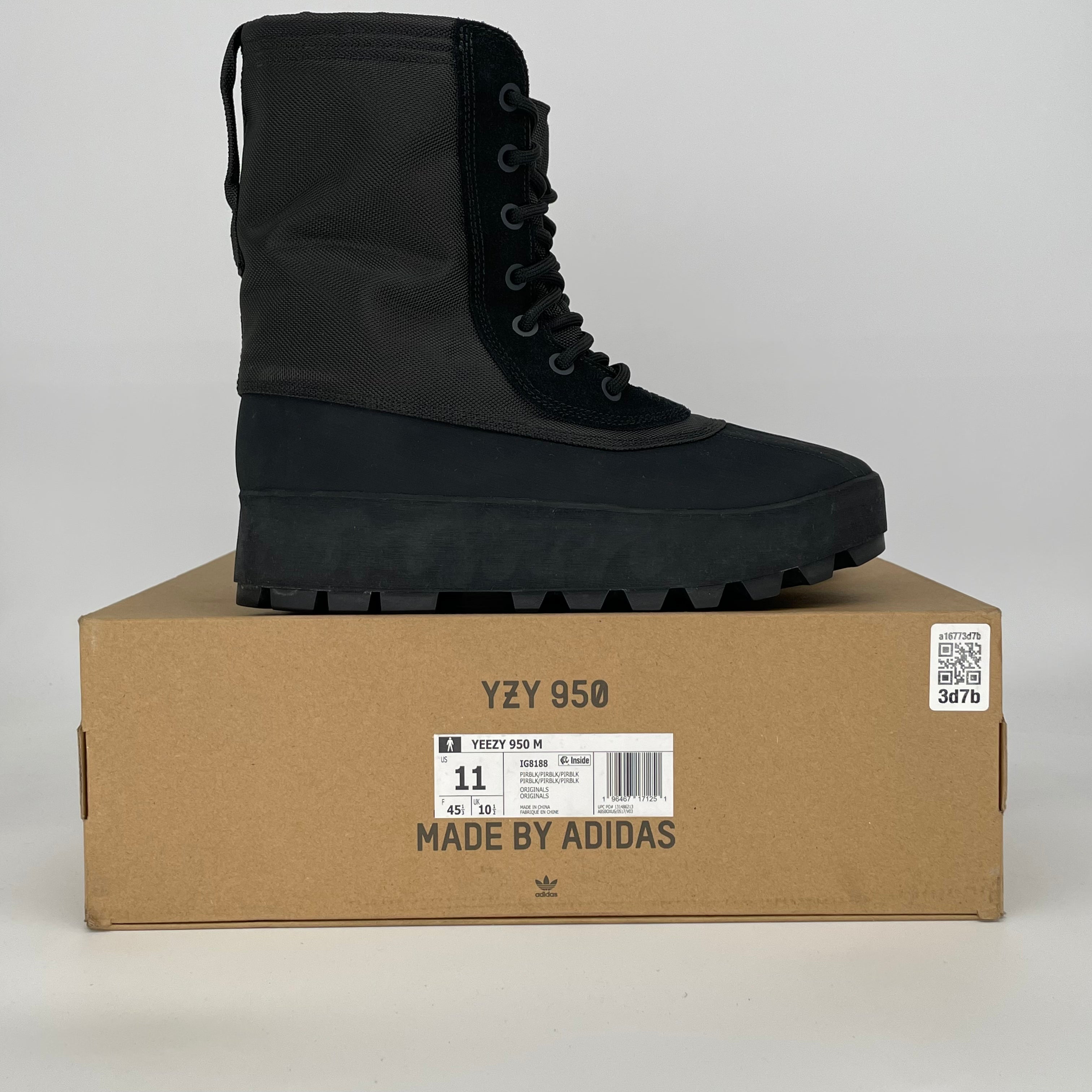 ADIDAS YEEZY 950 PIRATE BLACK IG8188 SIZE 11/12.5W