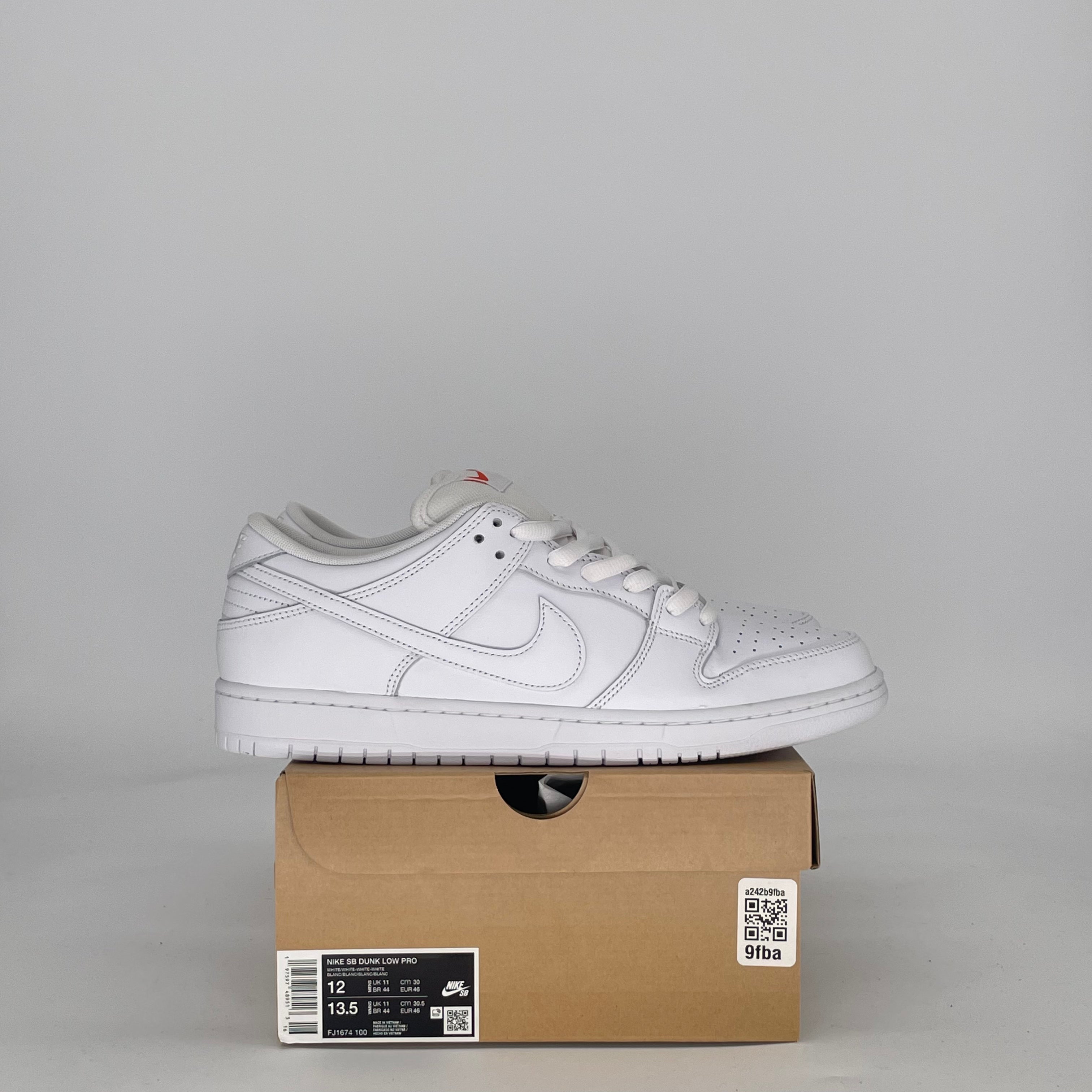 NIKE SB DUNK LOW PRO TRIPLE WHITE FJ1674-100 SIZE 12/13.5W