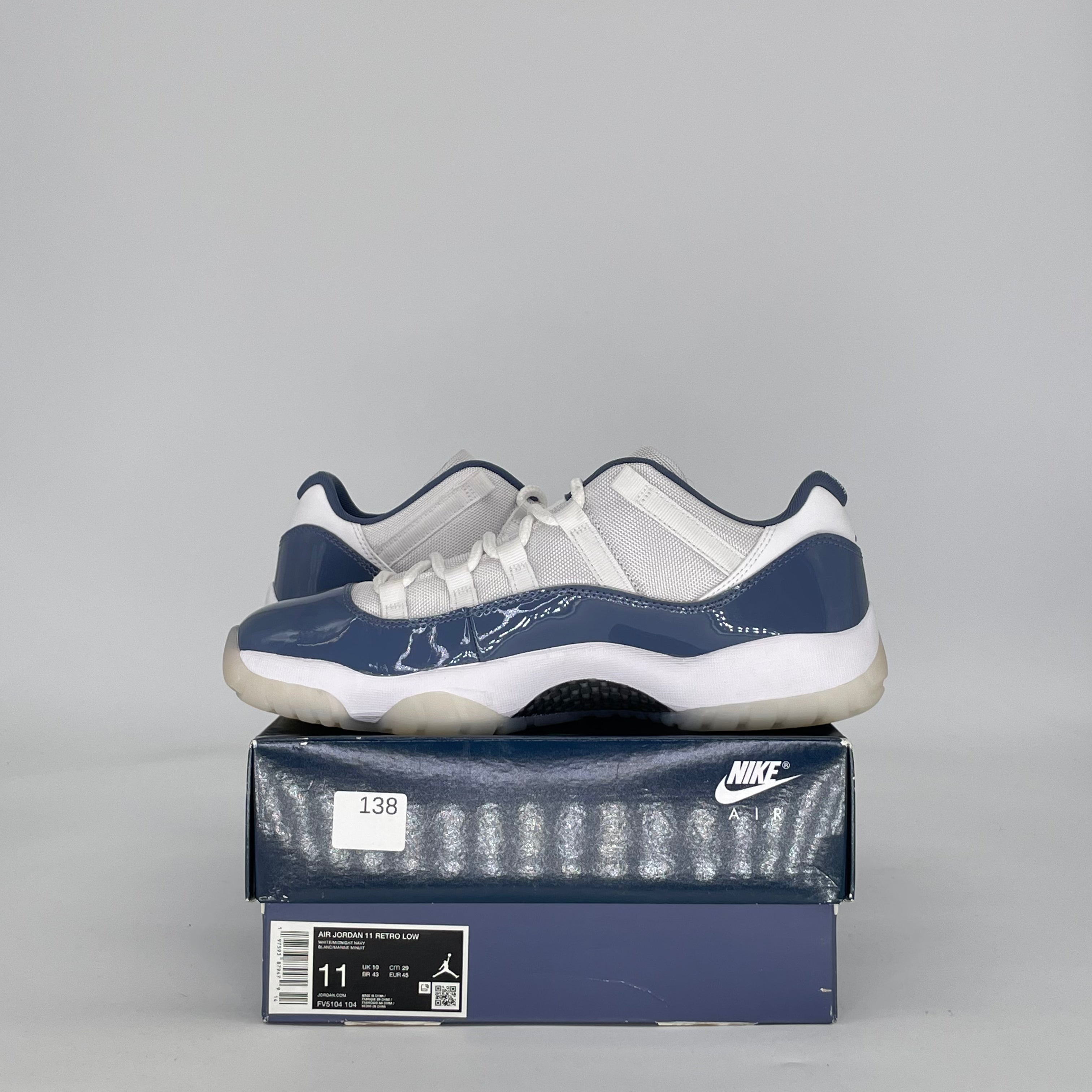 AIR JORDAN 11 LOW DIFFUSED BLUE FV5104-104 SIZE 11/12.5W
