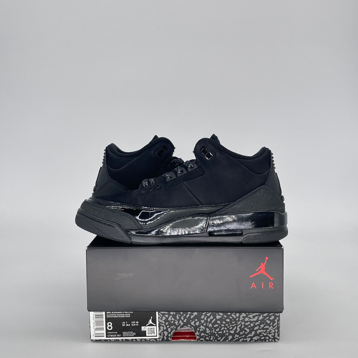 Jordan 3 Retro Black Cat (2025)