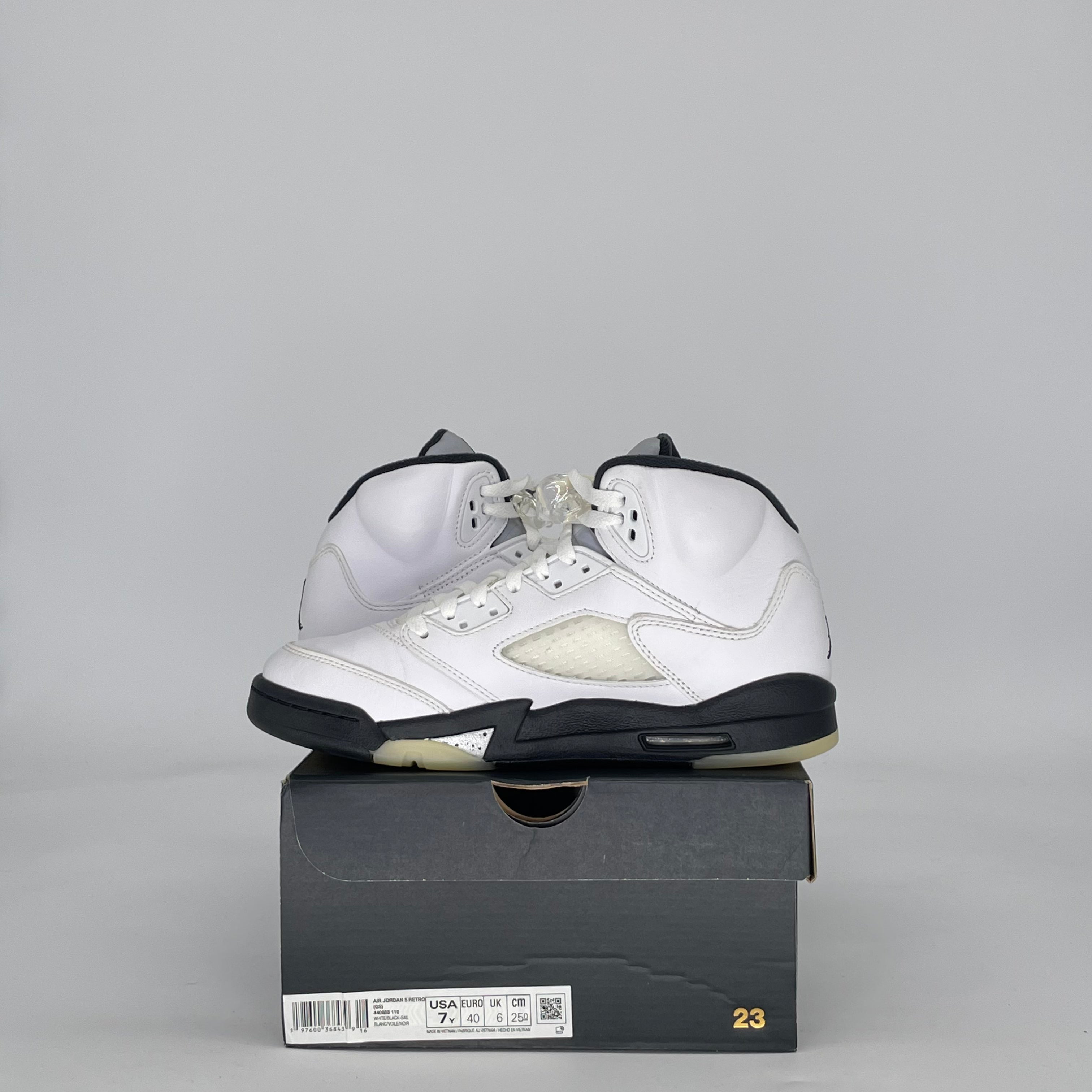 AIR JORDAN 5 REVERSE METALLIC 440888-110 SIZE 7/8.5W GS