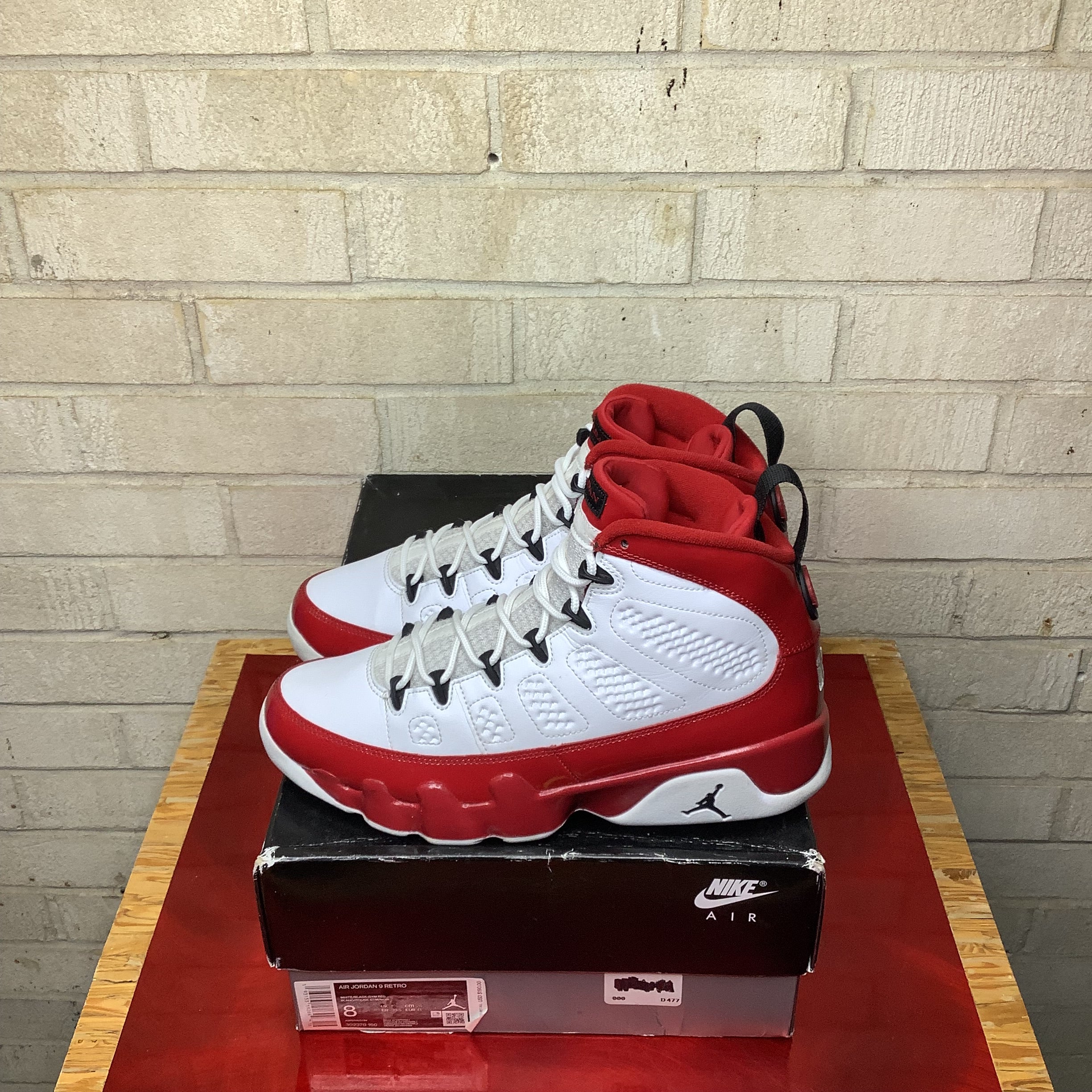 AIR JORDAN 9 GYM RED SIZE 8/9.5W 302370-160