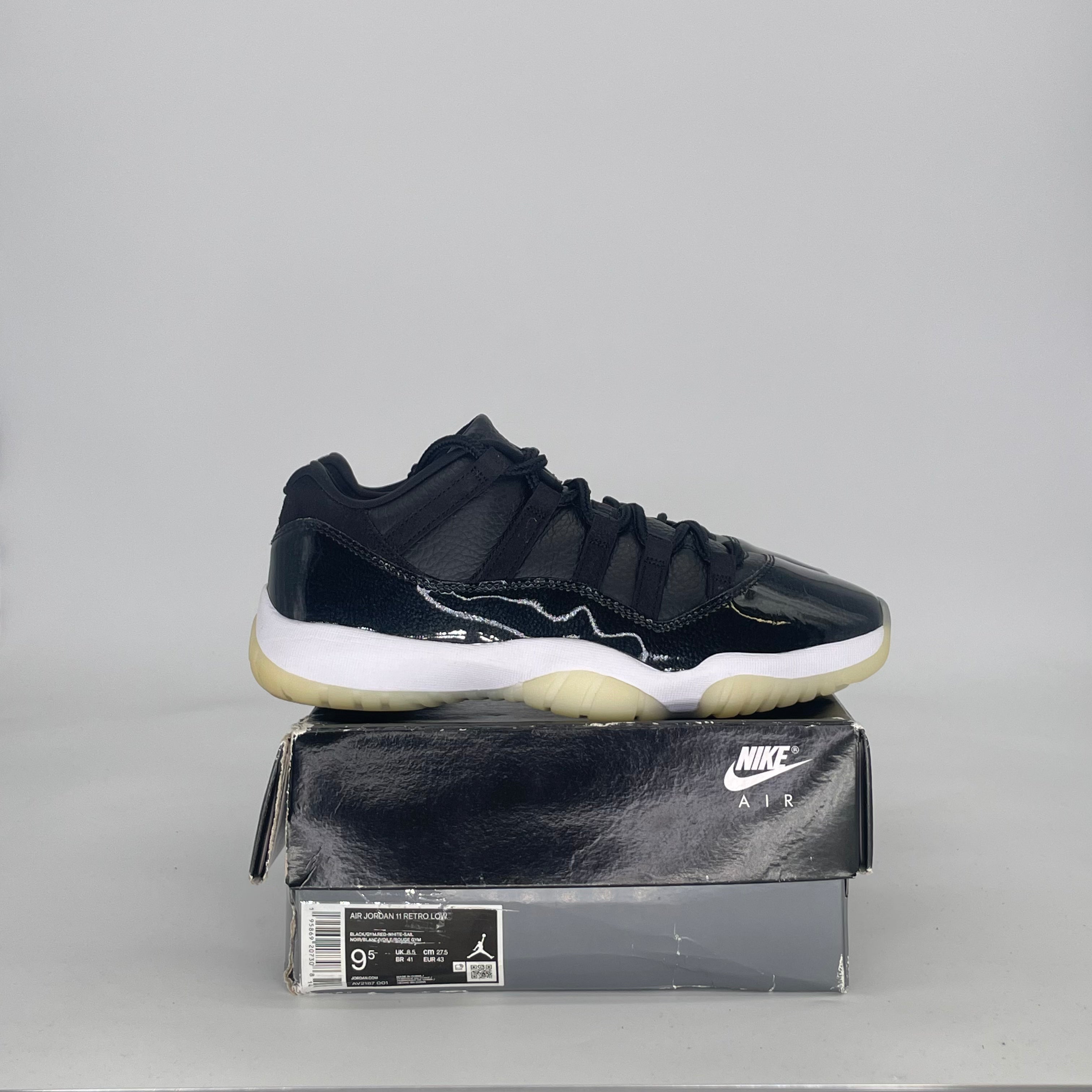 AIR JORDAN 11 LOW 72-10 AV2187-001 SIZE 9.5/11W