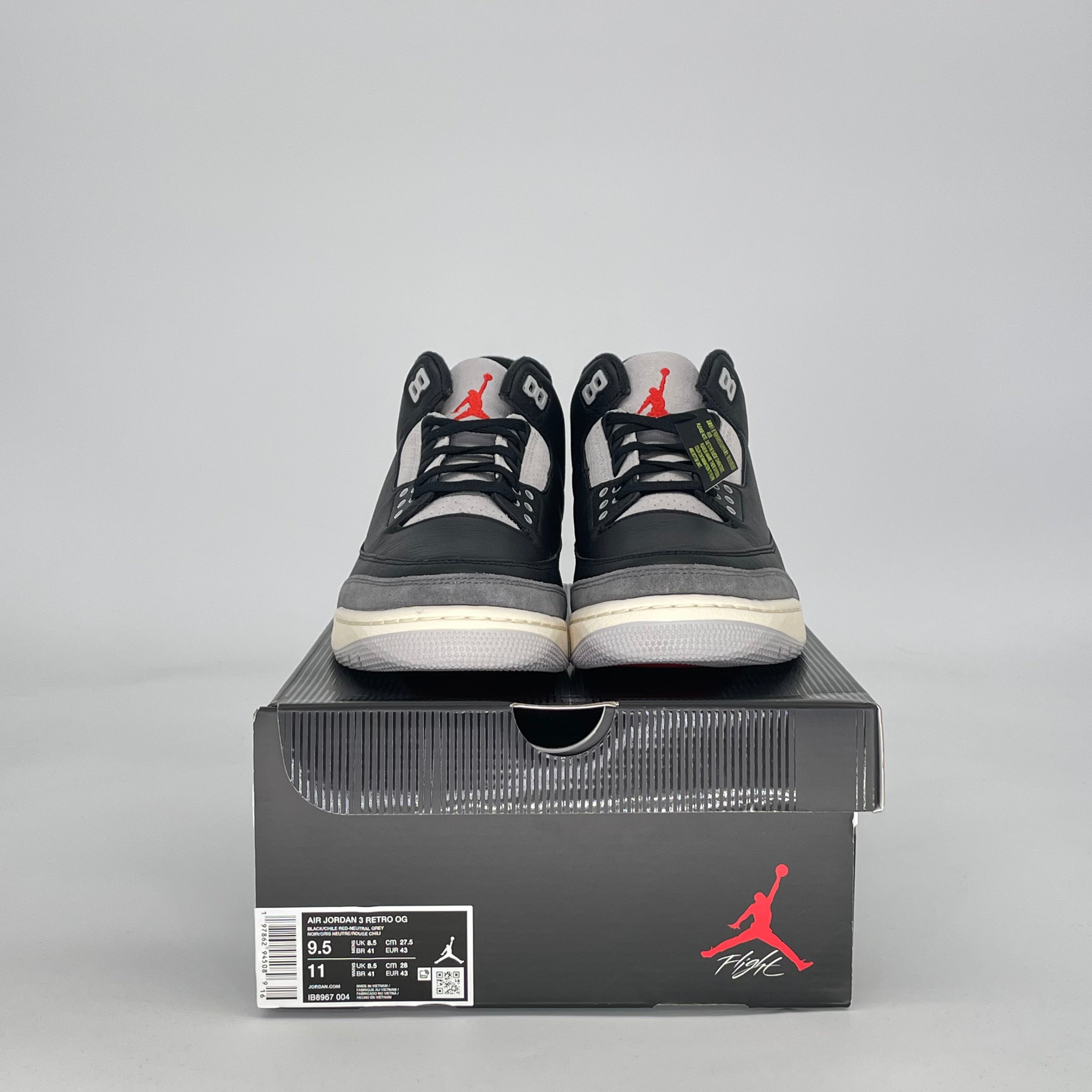 AIR JORDAN 3 RARE AIR IB8967-004 SIZE 9.5/11W