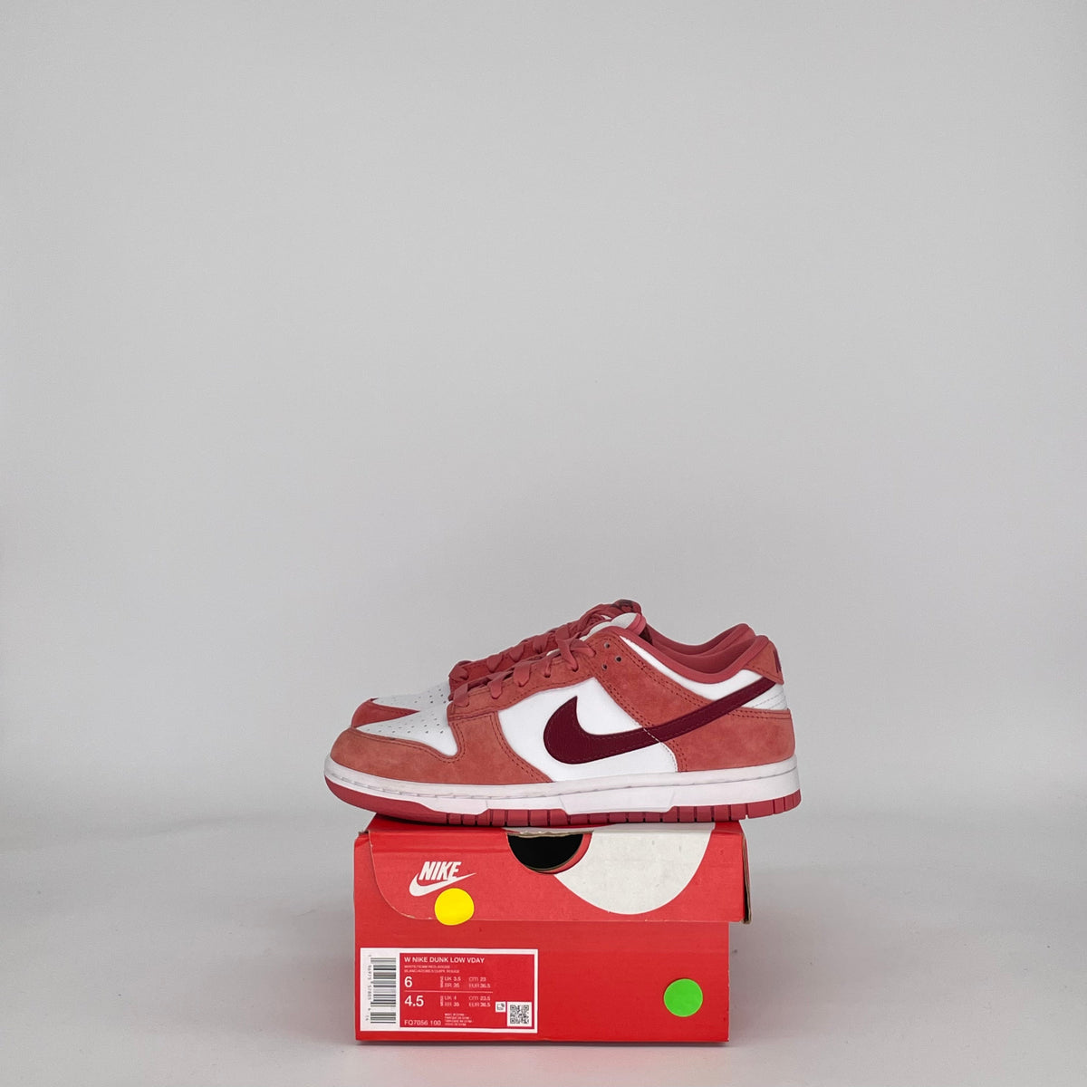 Nike Dunk Low Valentine's Day (2024) (Women's)