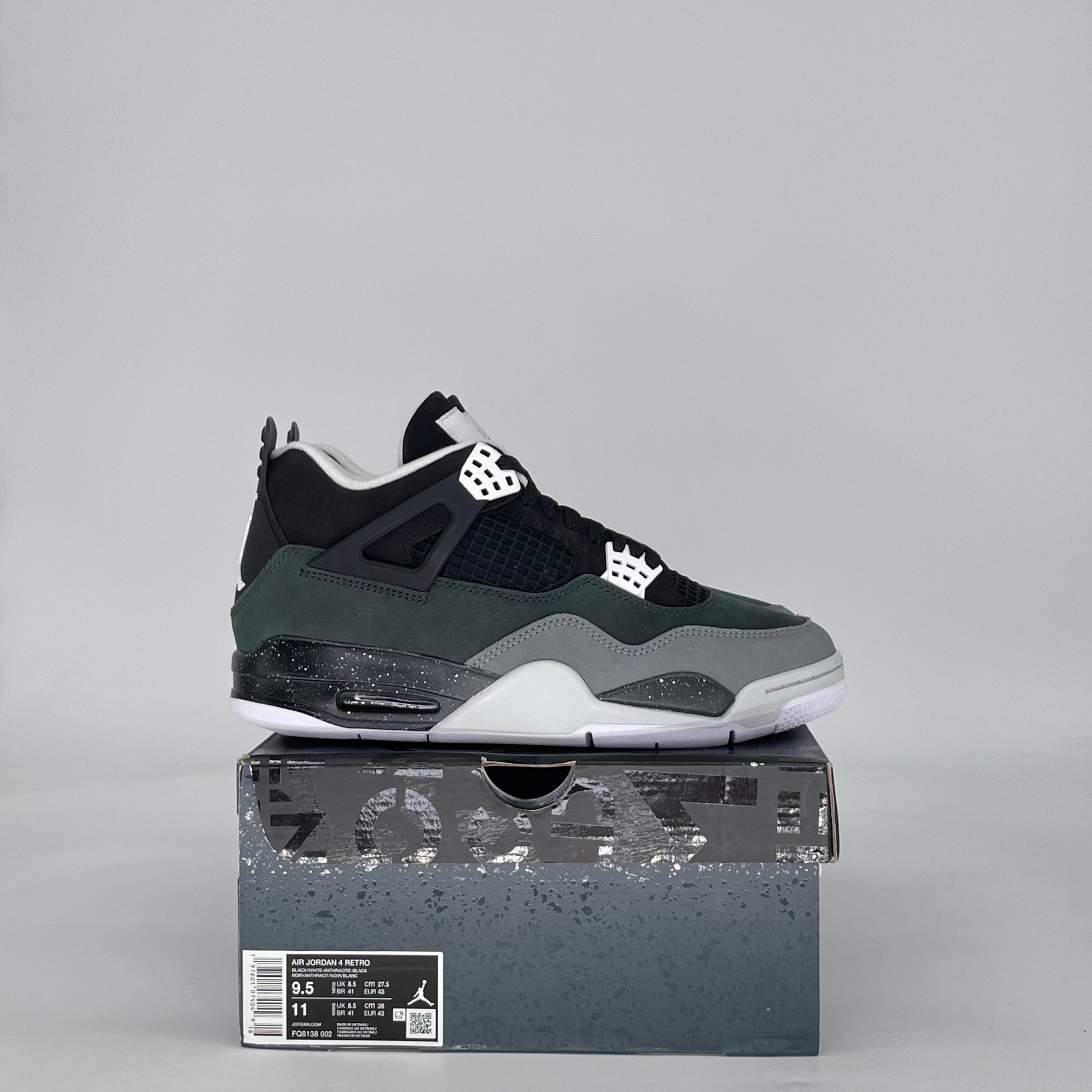 AIR JORDAN 4 FEAR (2024) FQ8138-002 SIZE 9.5/11W