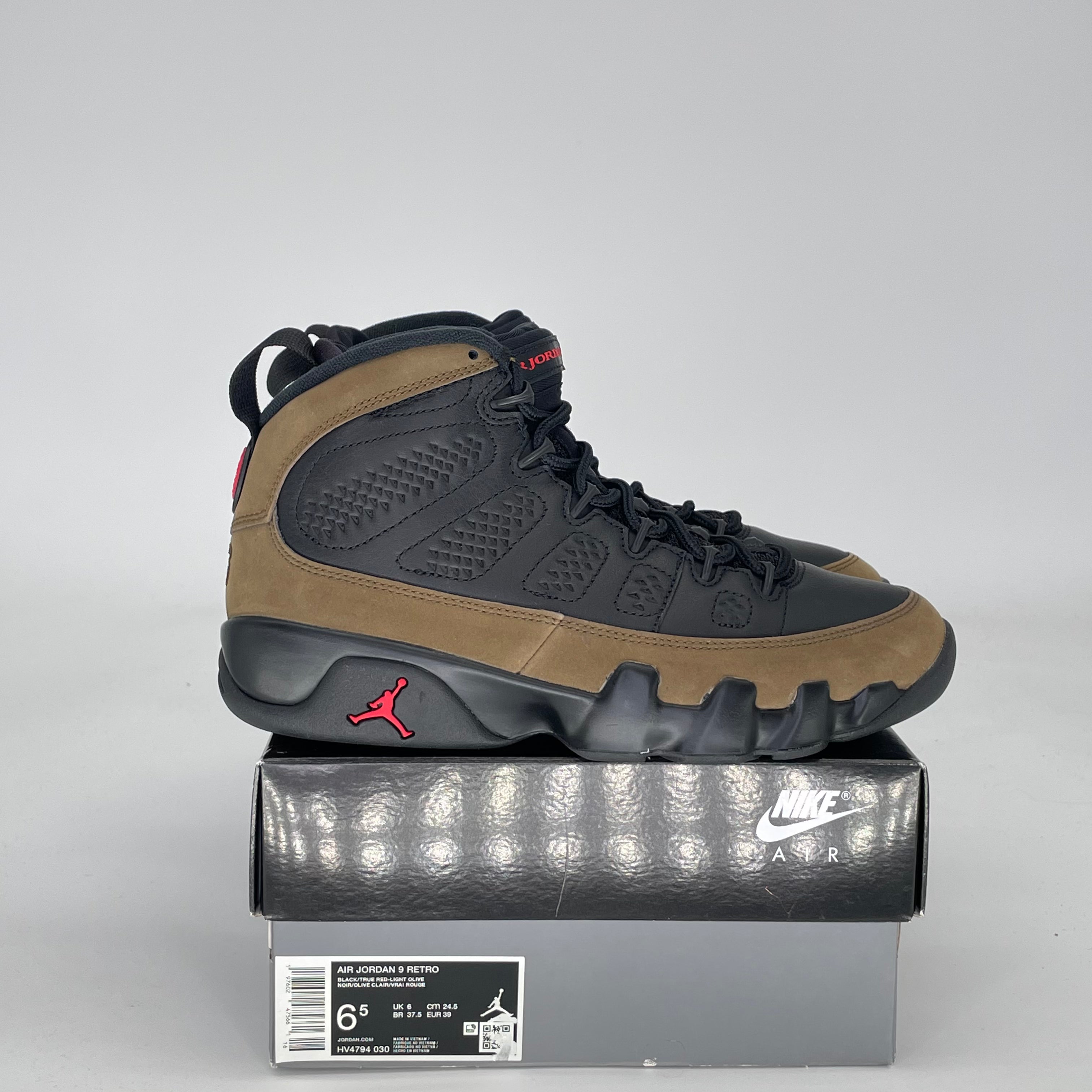 AIR JORDAN 9 OLIVE HV4794-030 SIZE 6.5/8W