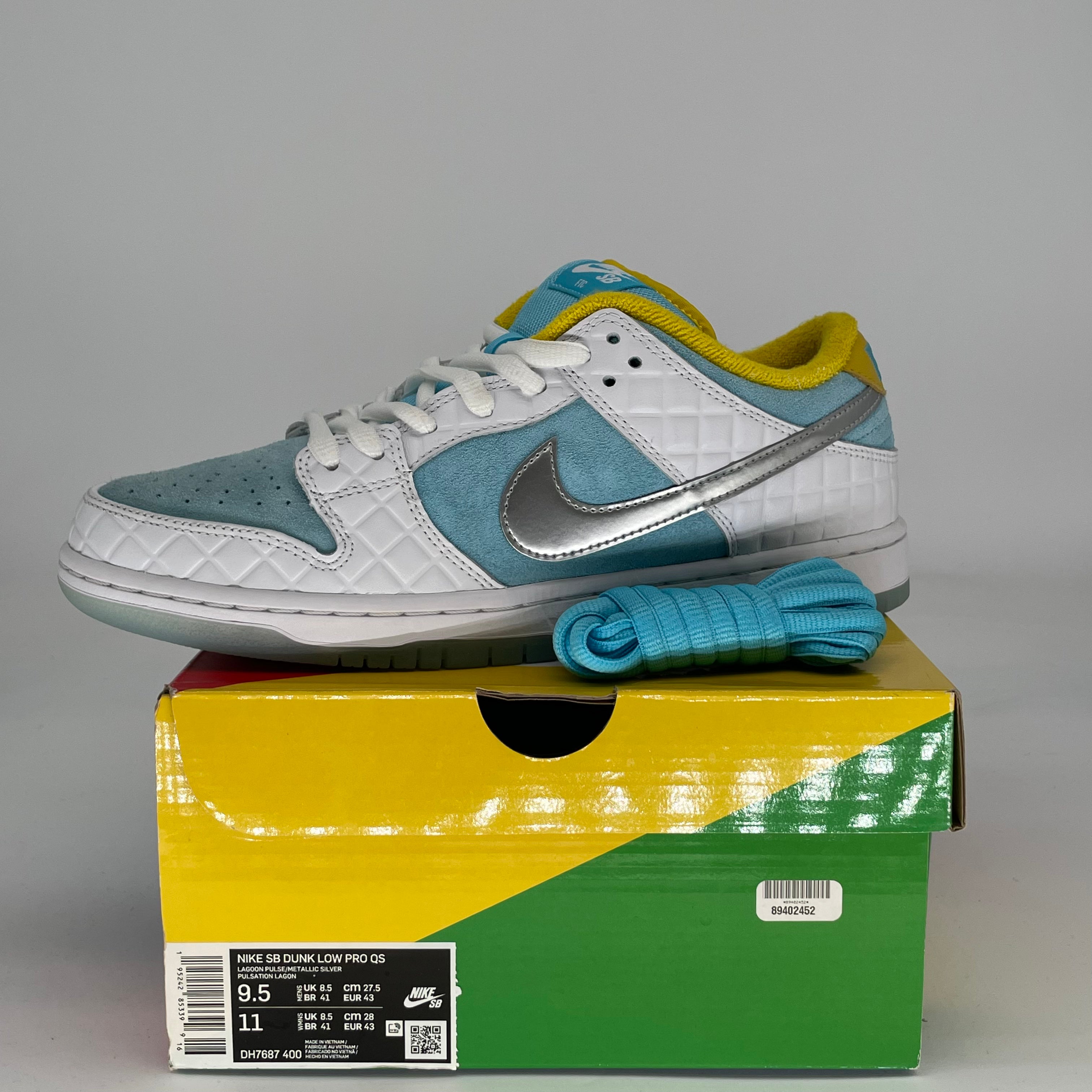 NIKE SB DUNK LOW FTC LAGOON PULSE DH7687-400 SIZE 9.5/11W