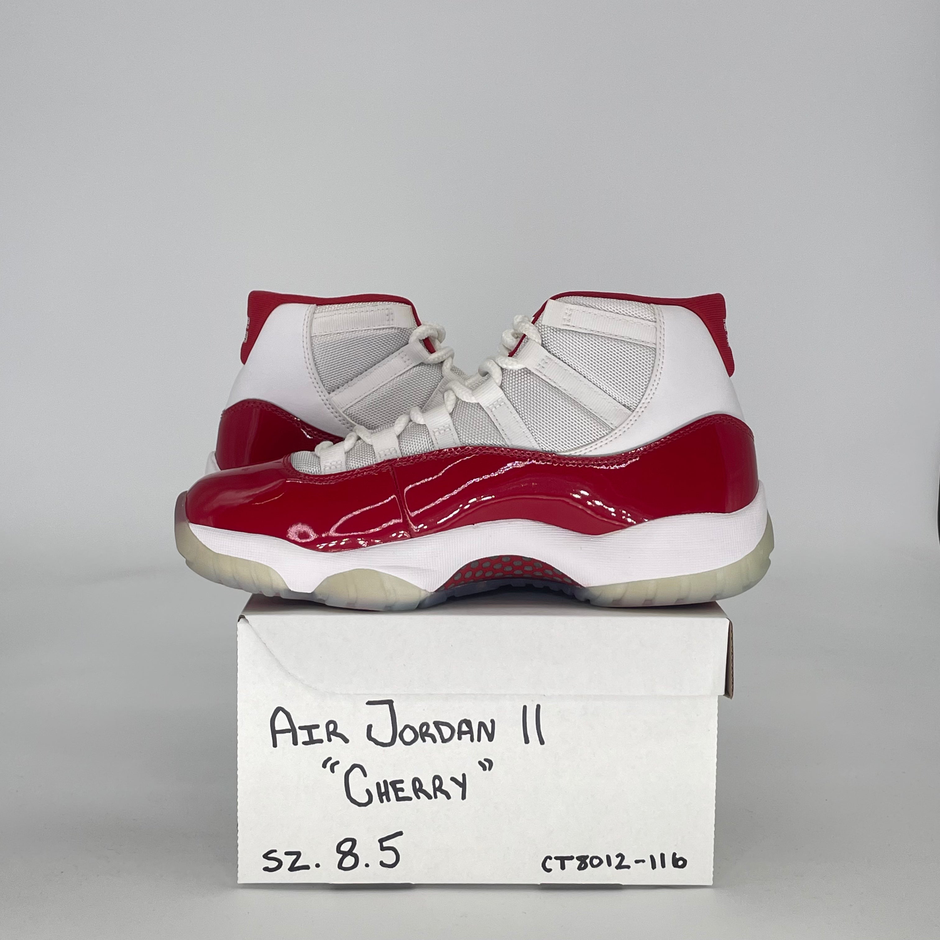 AIR JORDAN 11 CHERRY CT8012-116 SIZE 8.5/10W