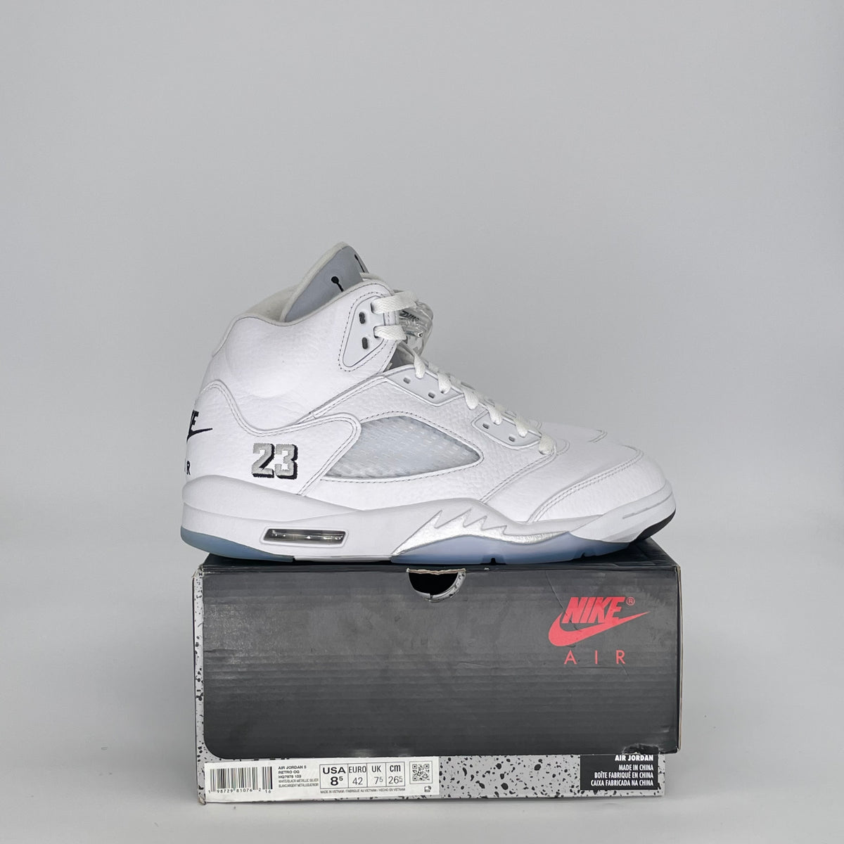 Jordan 5 Retro White Metallic (2026)