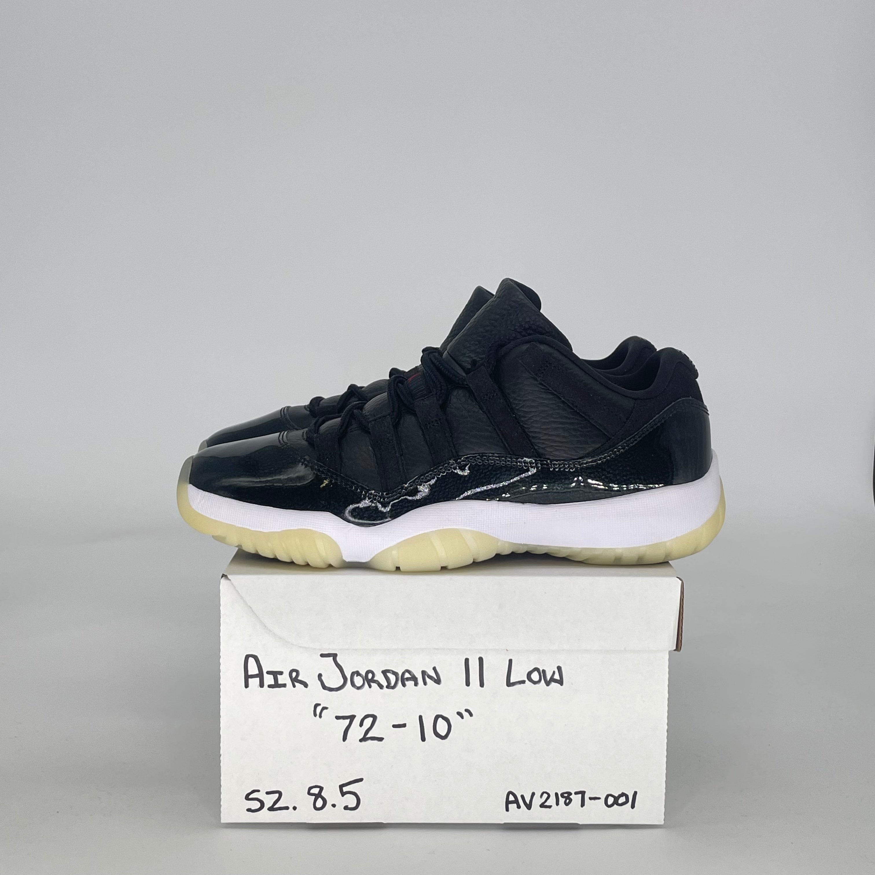 AIR JORDAN 11 LOW 72-10 AV2187-001 SIZE 8.5/10W