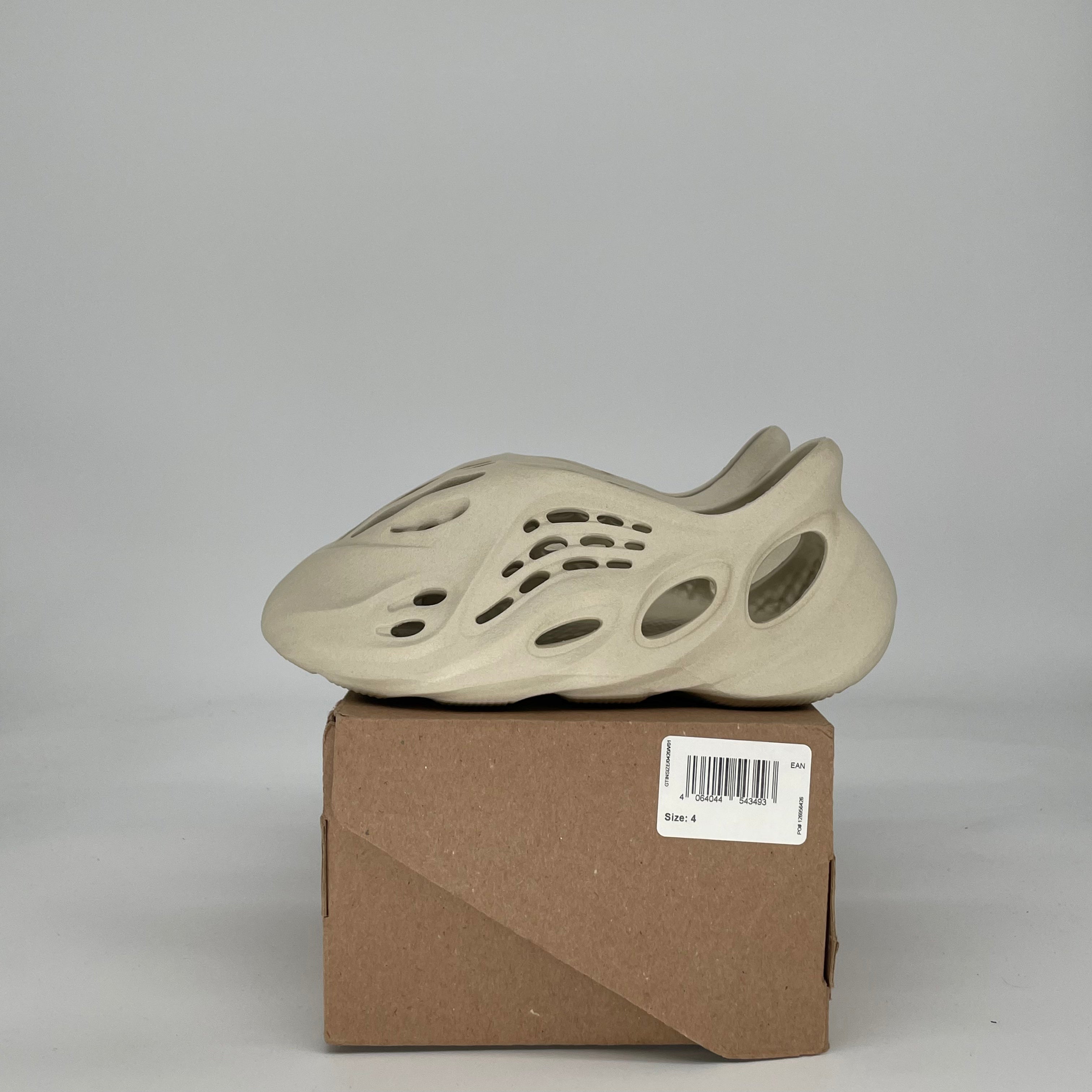 ADIDAS YEEZY FOAM RNNR SAND FY4567 SIZE 4/5.5W