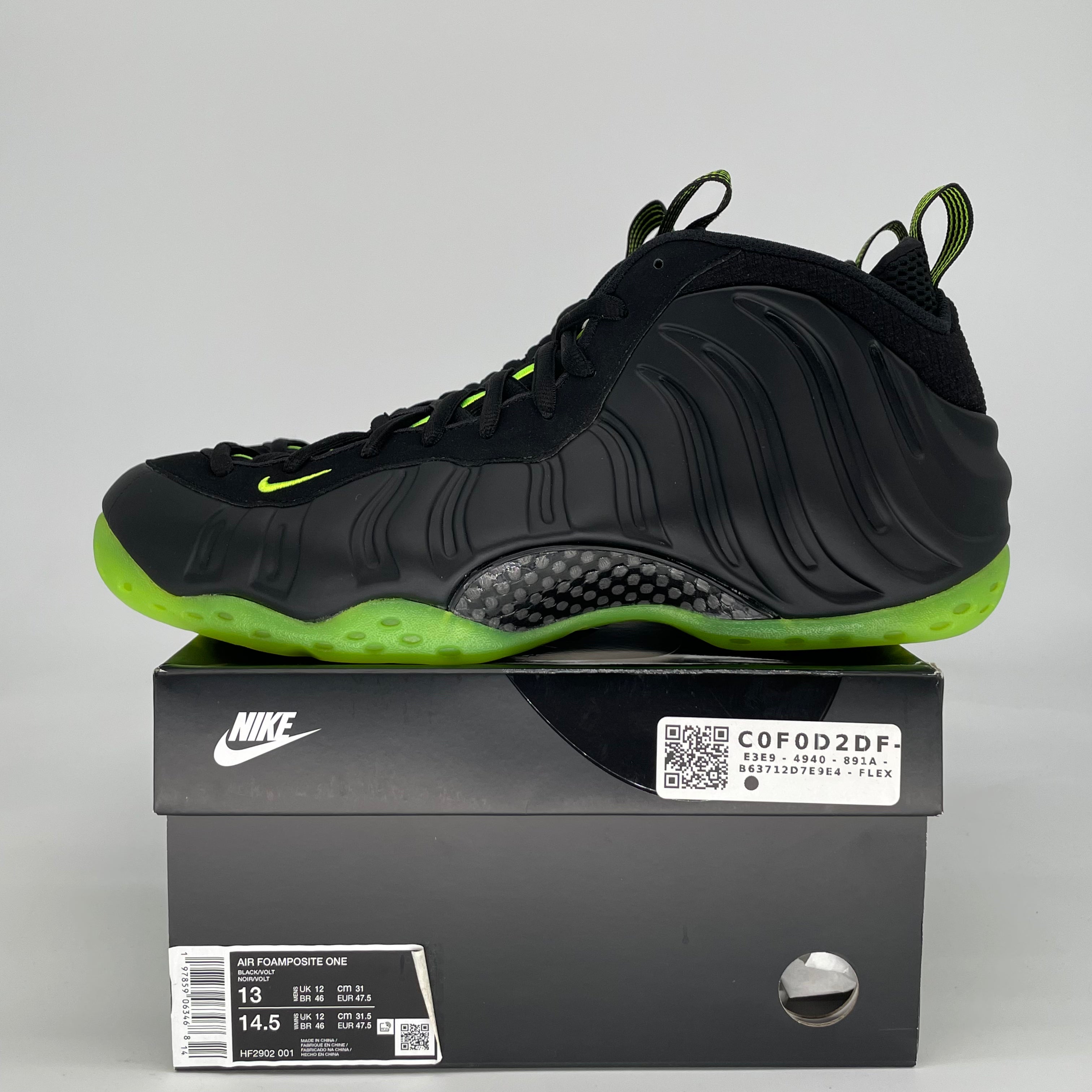 NIKE AIR FOAMPOSITE ONE BLACK VOLT HF2902-001 SIZE 13/14.5W