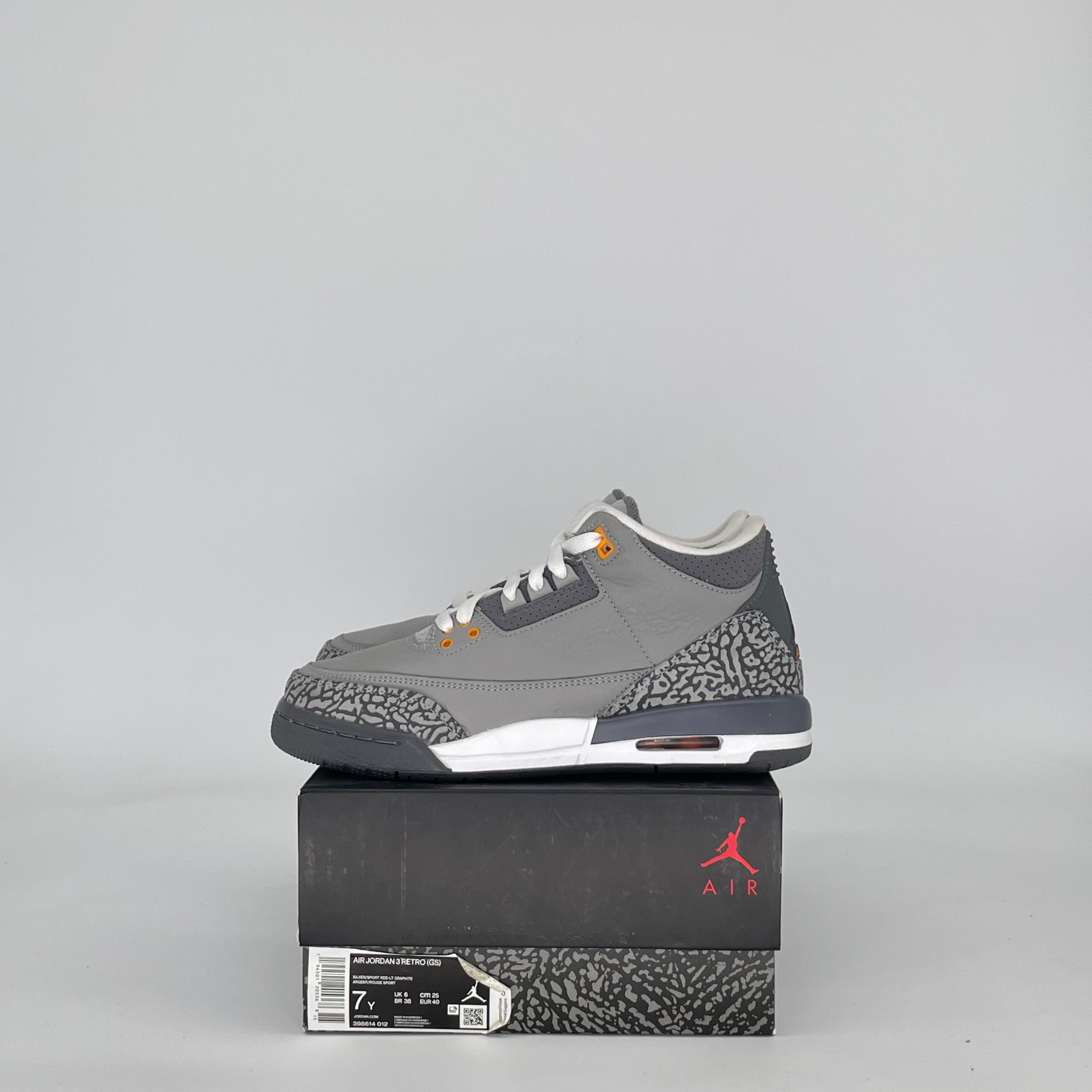 AIR JORDAN 3 COOL GREY (2021) 398614-012 SIZE 7/8.5W GS