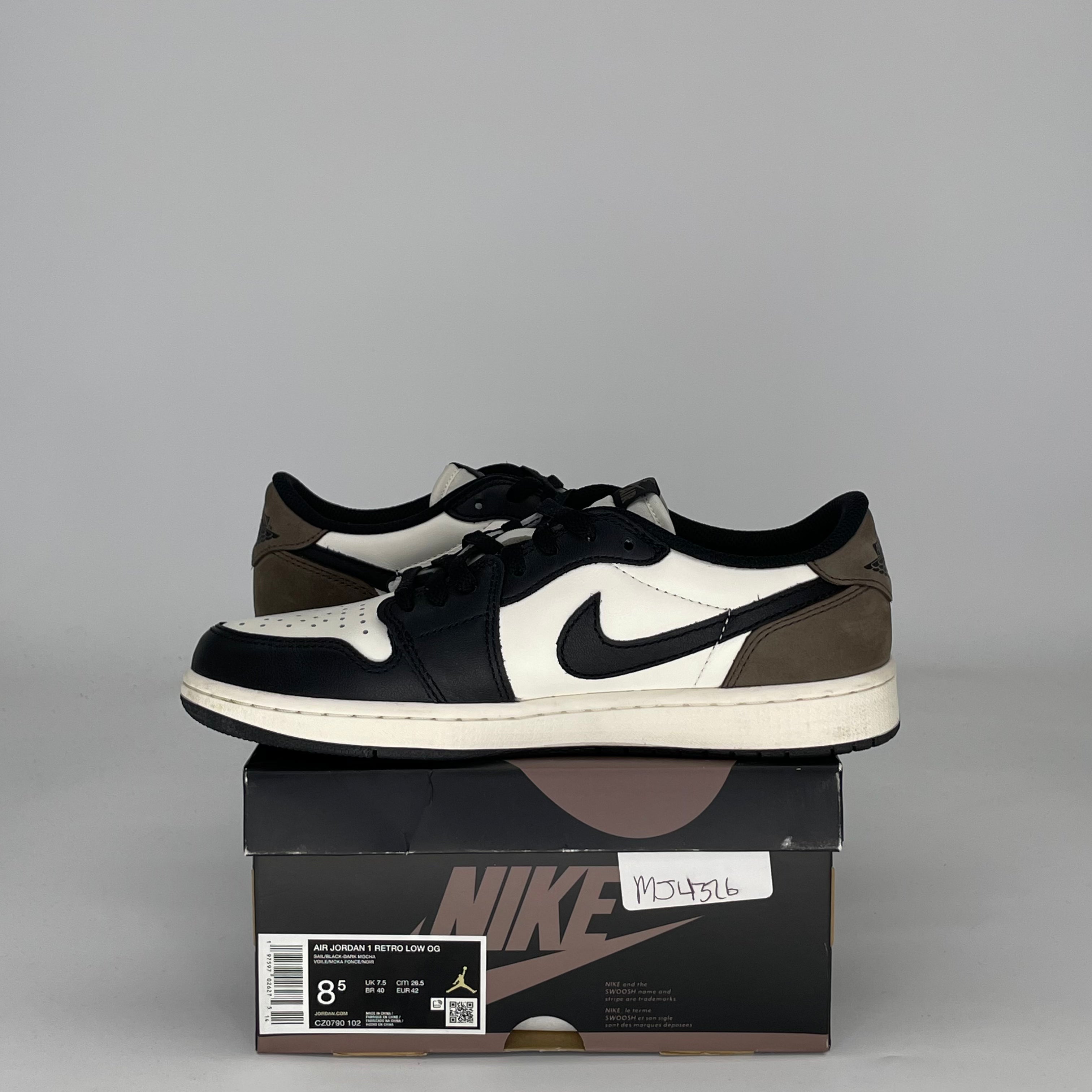 AIR JORDAN 1 LOW MOCHA CZ0790-102 SIZE 8.5/10W