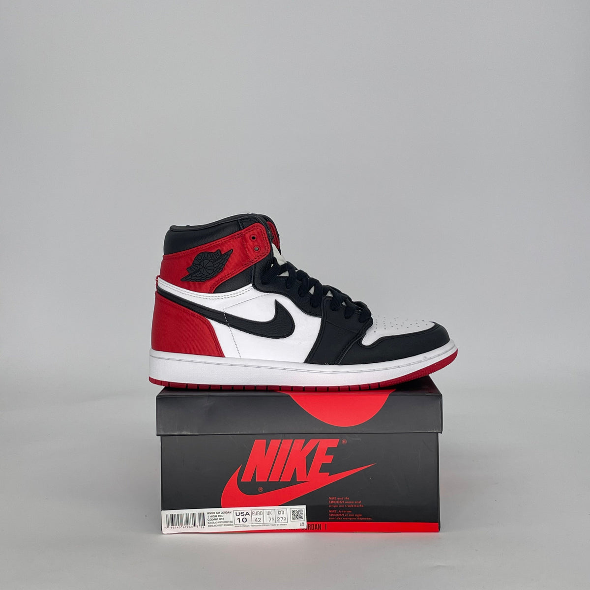 Jordan 1 Retro High Satin Black Toe (Women's)