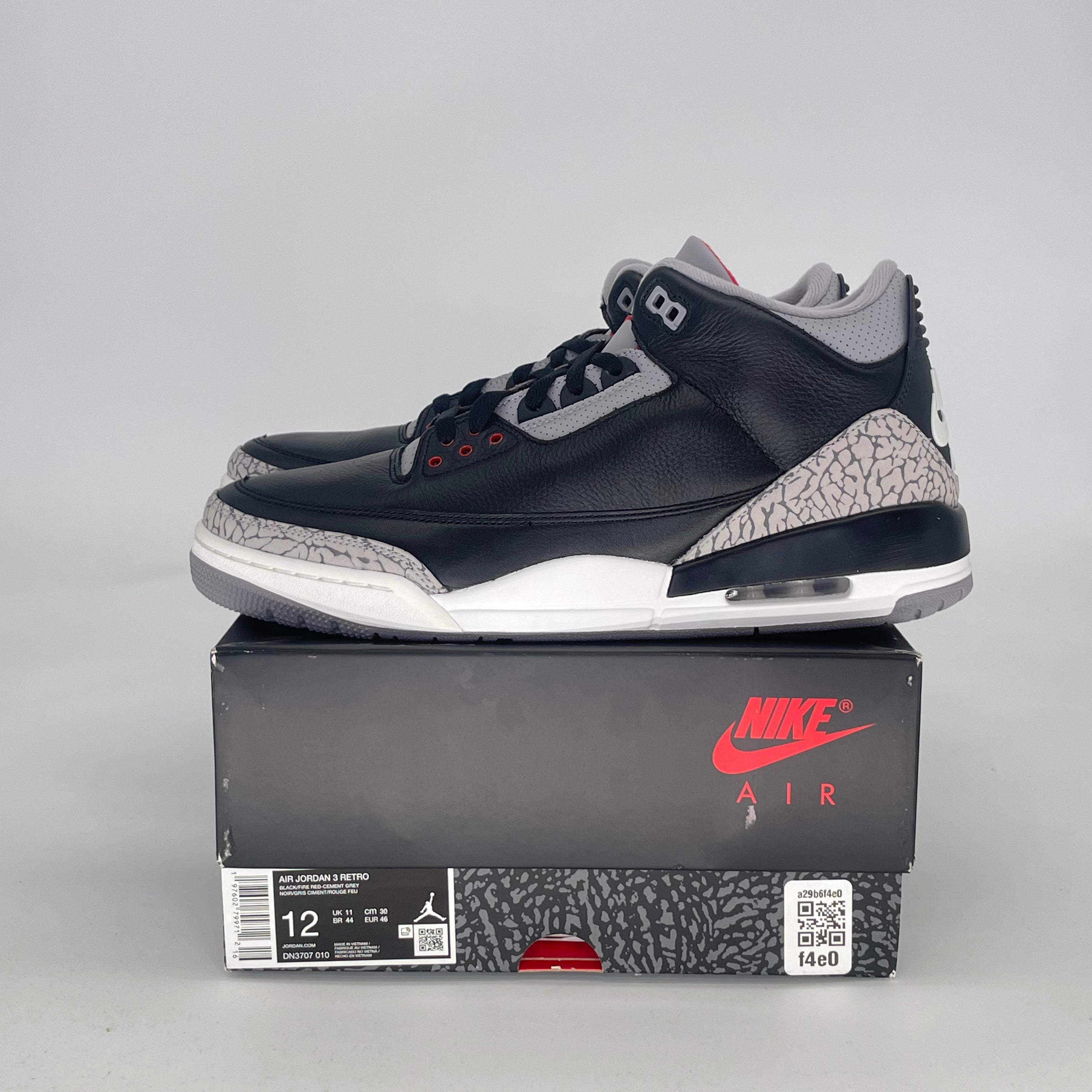 AIR JORDAN 3 BLACK CEMENT DN3707-010 SIZE 12/13.5W